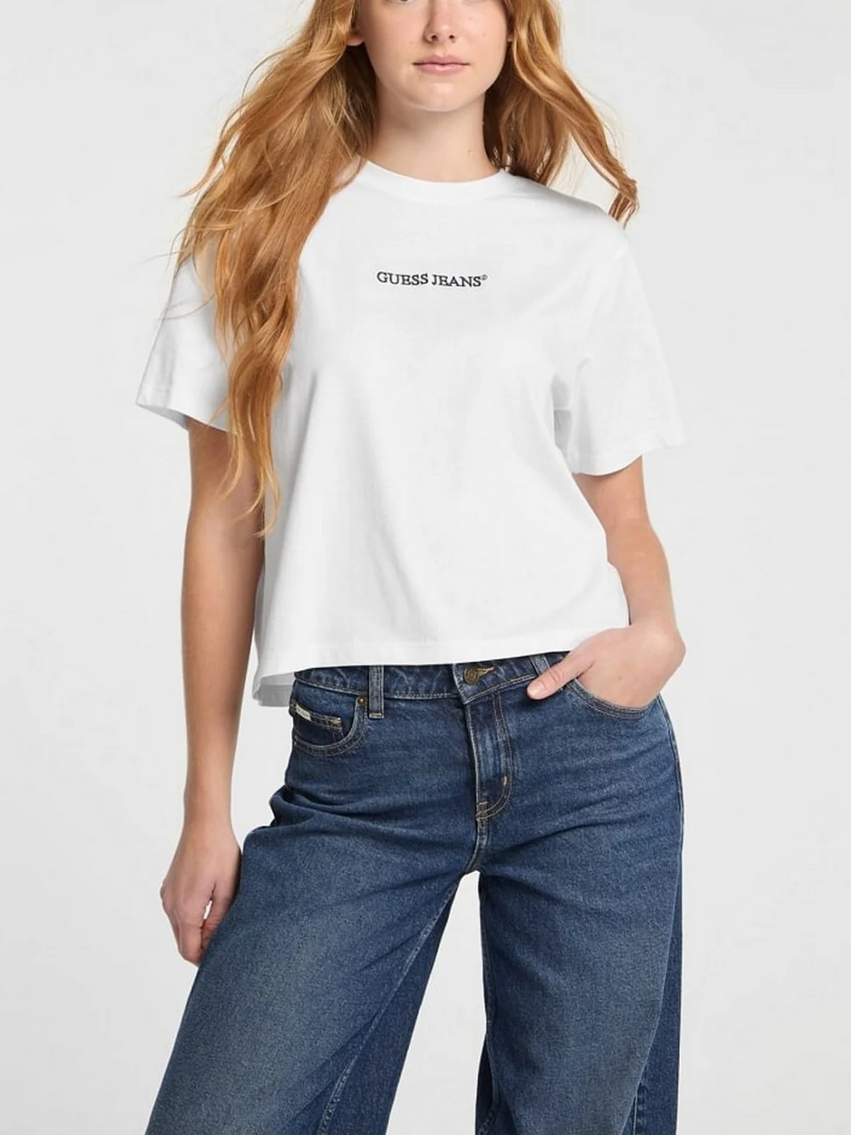 GUESS T-shirt Donna GJ SS CN BOXY EMBRO LOGO TEE W5RI42 K8HM0 G011 Bianco - Image 2