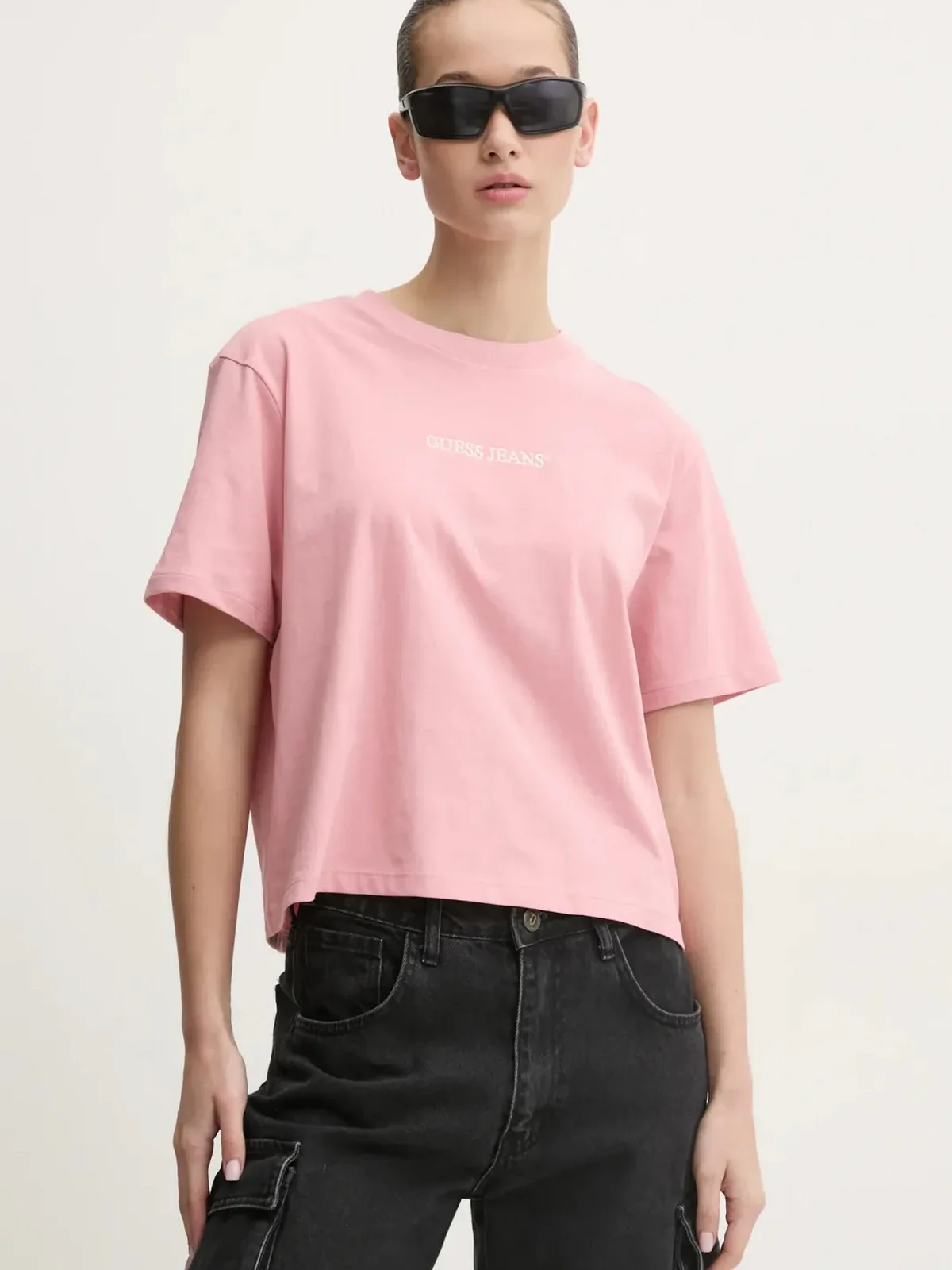 GUESS T-shirt Donna GJ SS CN BOXY EMBRO LOGO TEE W5RI42 K8HM0 G682 Rosa - Image 2