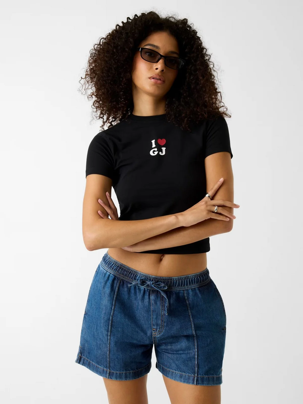 GUESS T-shirt Donna GJ SS CN I LOVE GJ BABY TEE W6GIB1 J1314 JBLK Jet Black A996 - Image 2