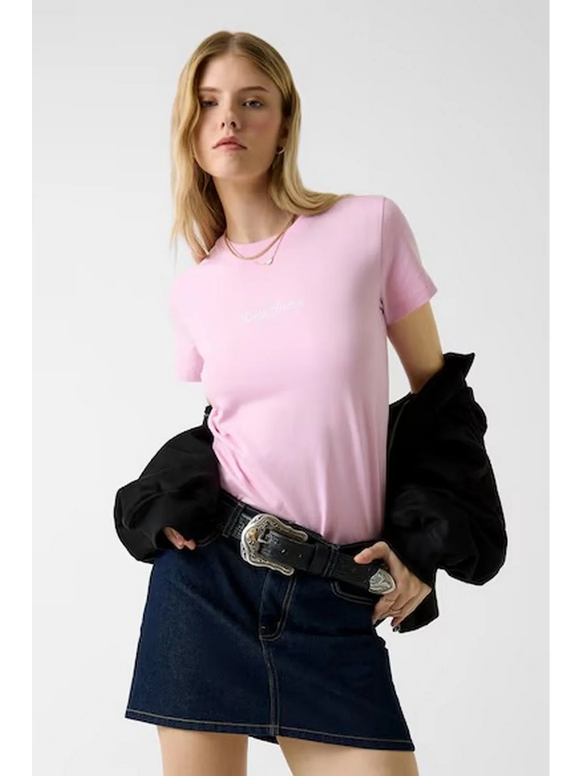 GUESS T-shirt Donna GJ SS CN REG STAR EMB TEE W6RI18 J1314 G65F SOFT ROSE - Image 2