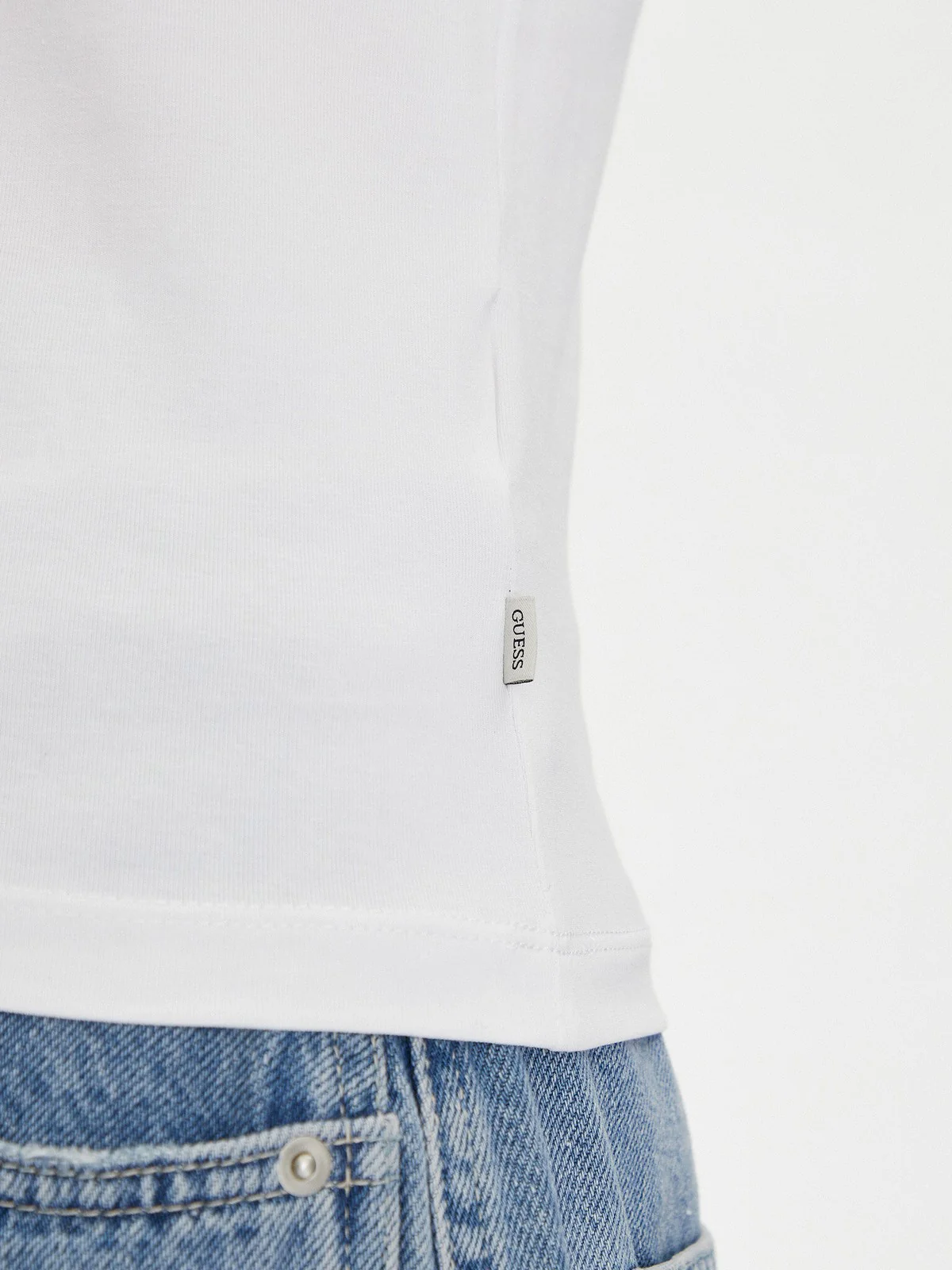 GUESS T-shirt Donna GJ SS SLIM FLOWER TEE W5GI24 J1314 G011 Bianco - Image 4