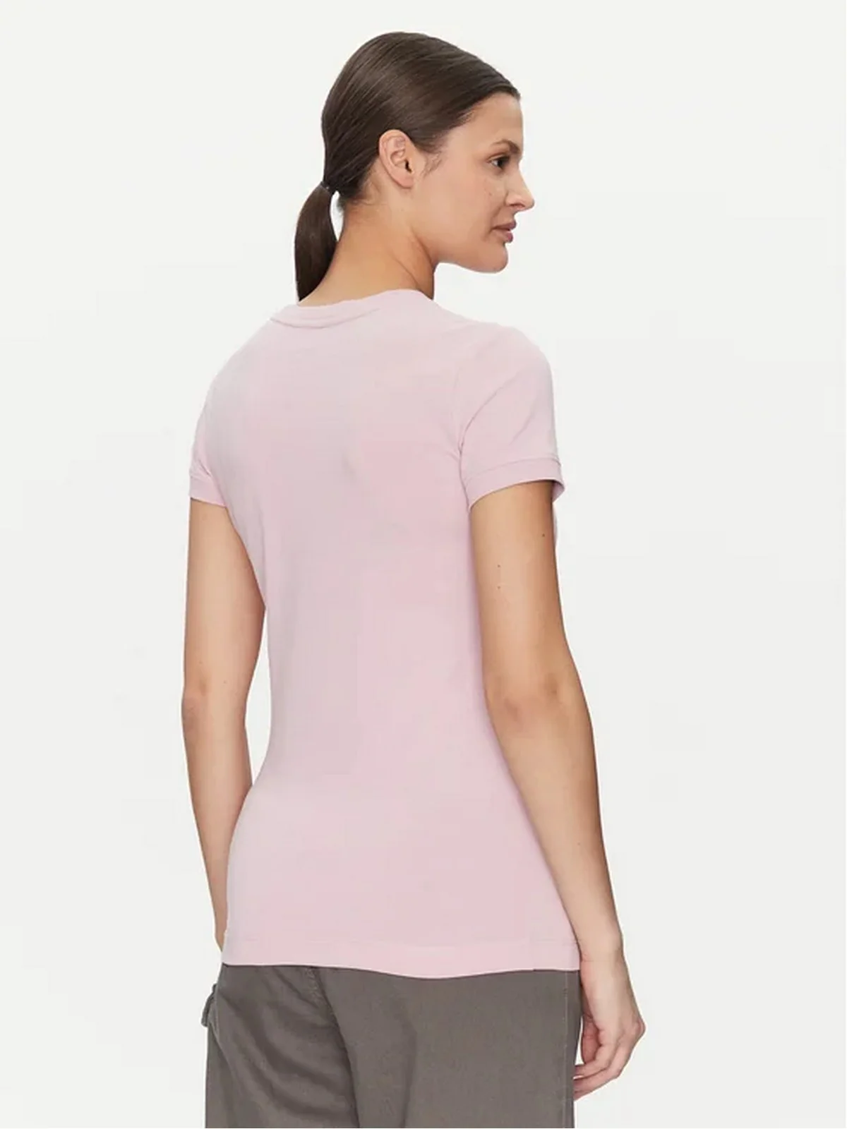 GUESS T-shirt Donna SS CN MINI TRIANGLE TEE W2YI44 J1314 G6L1 PEACH CREME - Image 4