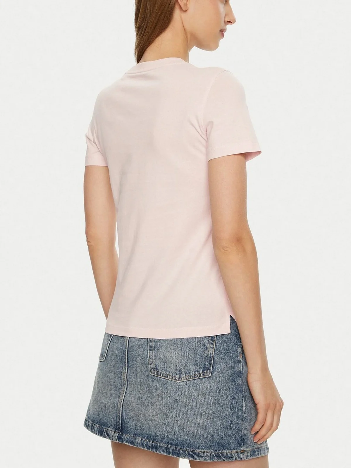GUESS T-shirt Donna SS CN TRIANGLE LOVE TEE W5RI10 I3Z14 A60W Rosa - Image 3