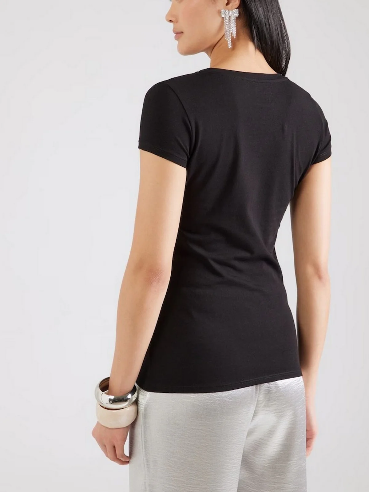 GUESS T-shirt Donna SS TRIANGLE OMBRE R3 TEE W5GI43 KA0Q1 JBLK Nero - Image 3