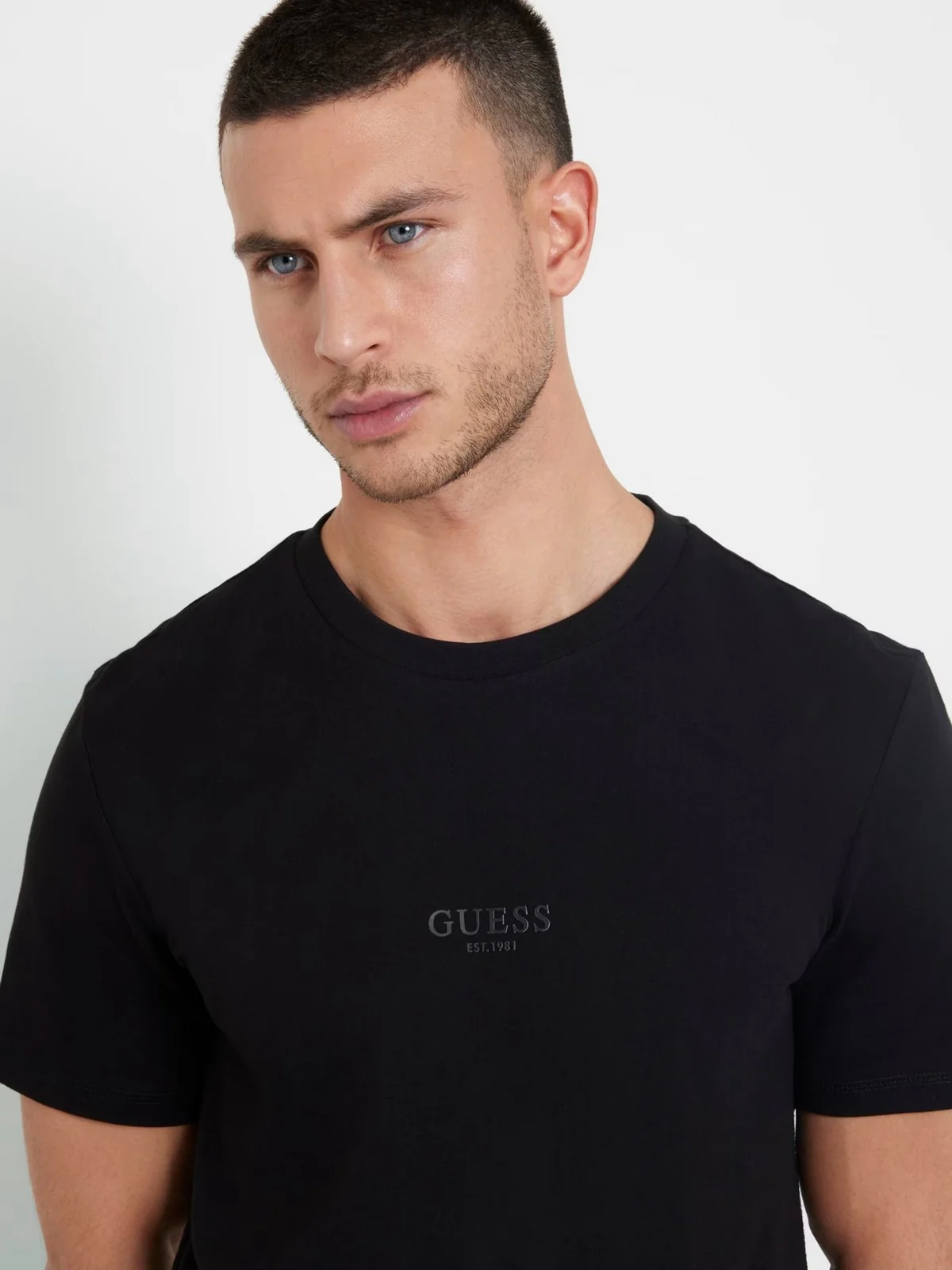 GUESS T-shirt Uomo AIDY CN SS TEE M2YI72 I3Z14 JBLK Jet Black A996 - Image 4