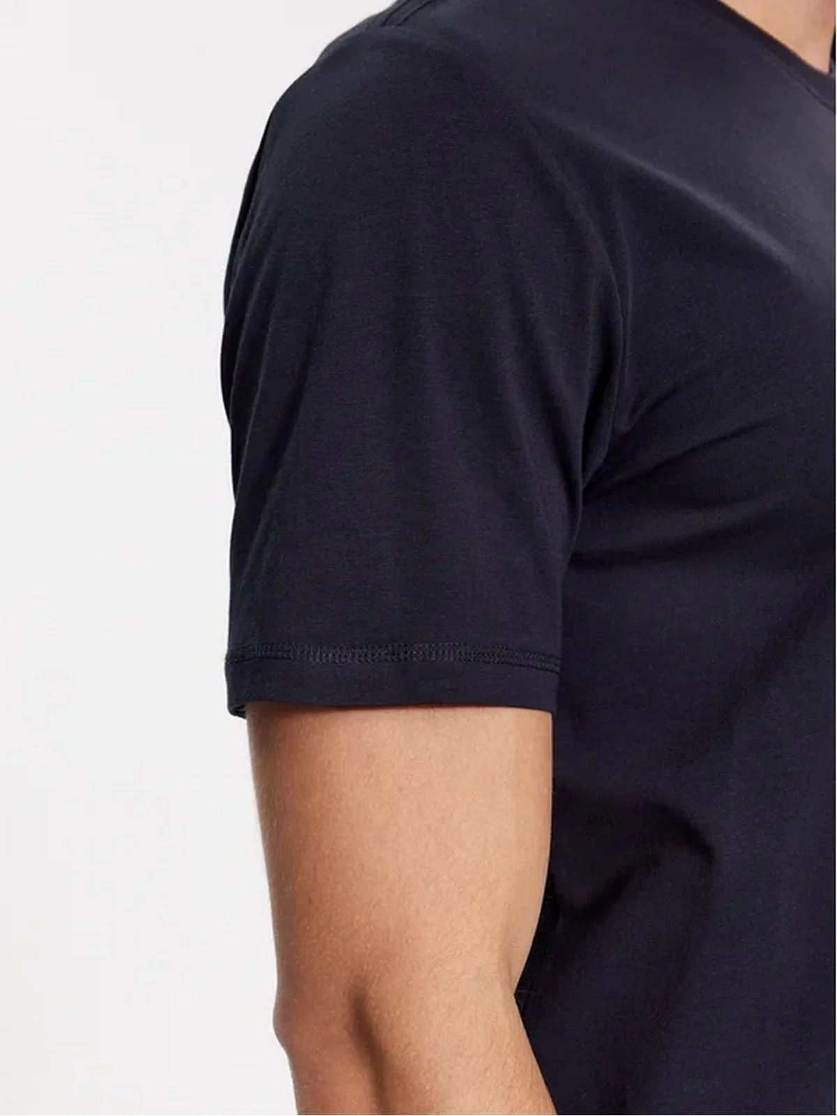 GUESS T-Shirt e Polo Uomo SS CN GUESS BOX CRAC M4RI33 J1314 G7V2 Blu - Image 4