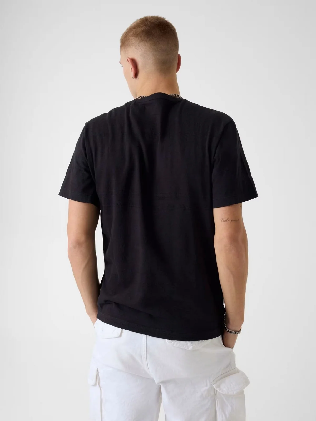 GUESS T-shirt Uomo GJ REG FIT JACQUARD STRIPE TEE M6GIZ3 KE942 JTMU JET BLACK MULTI - Image 3