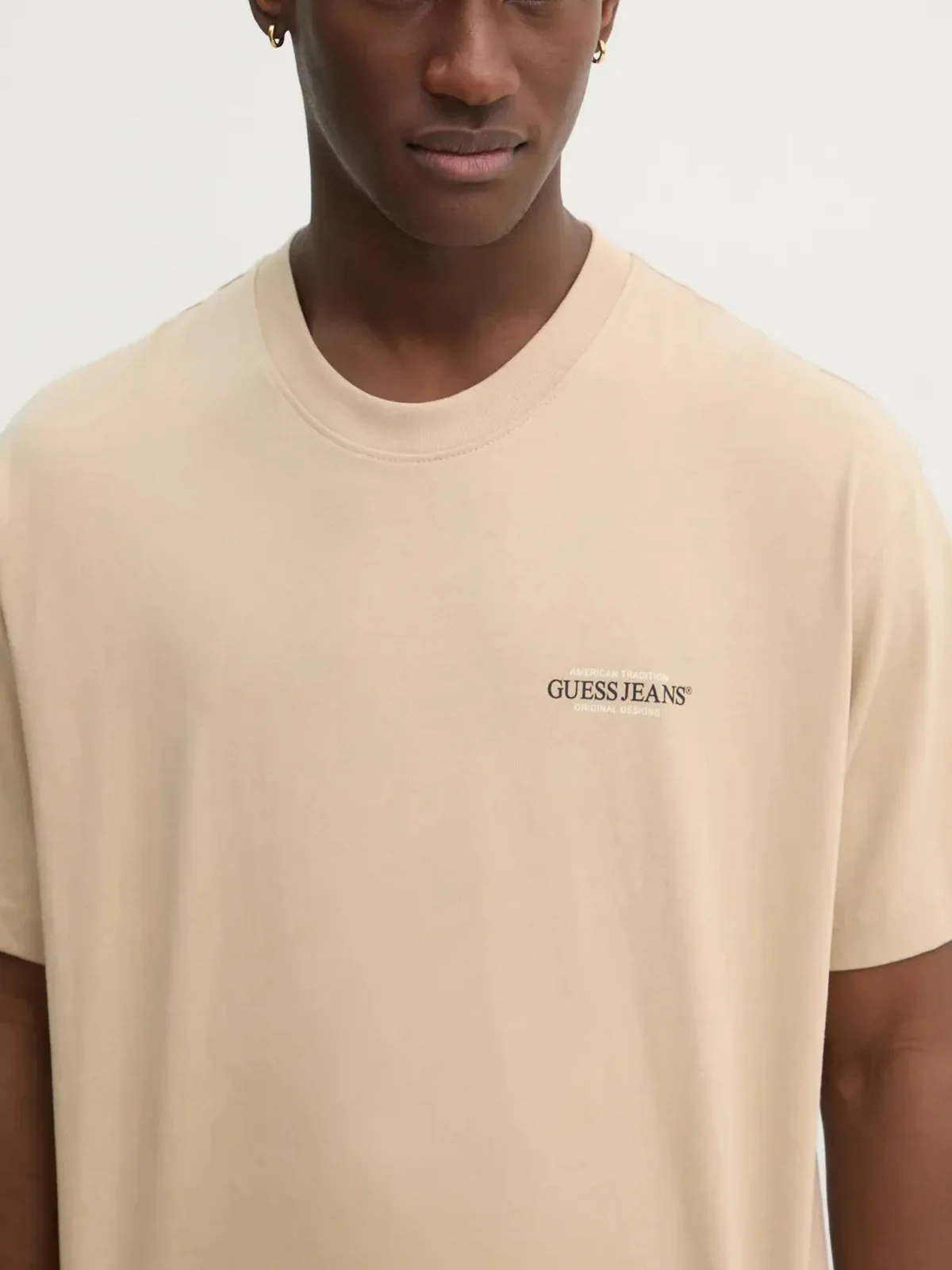 GUESS T-shirt Uomo GJ SS CN OS AMERICAN TRAD TEE M4BI75 K8FQ4 A117 SAFARI TAN - Image 5