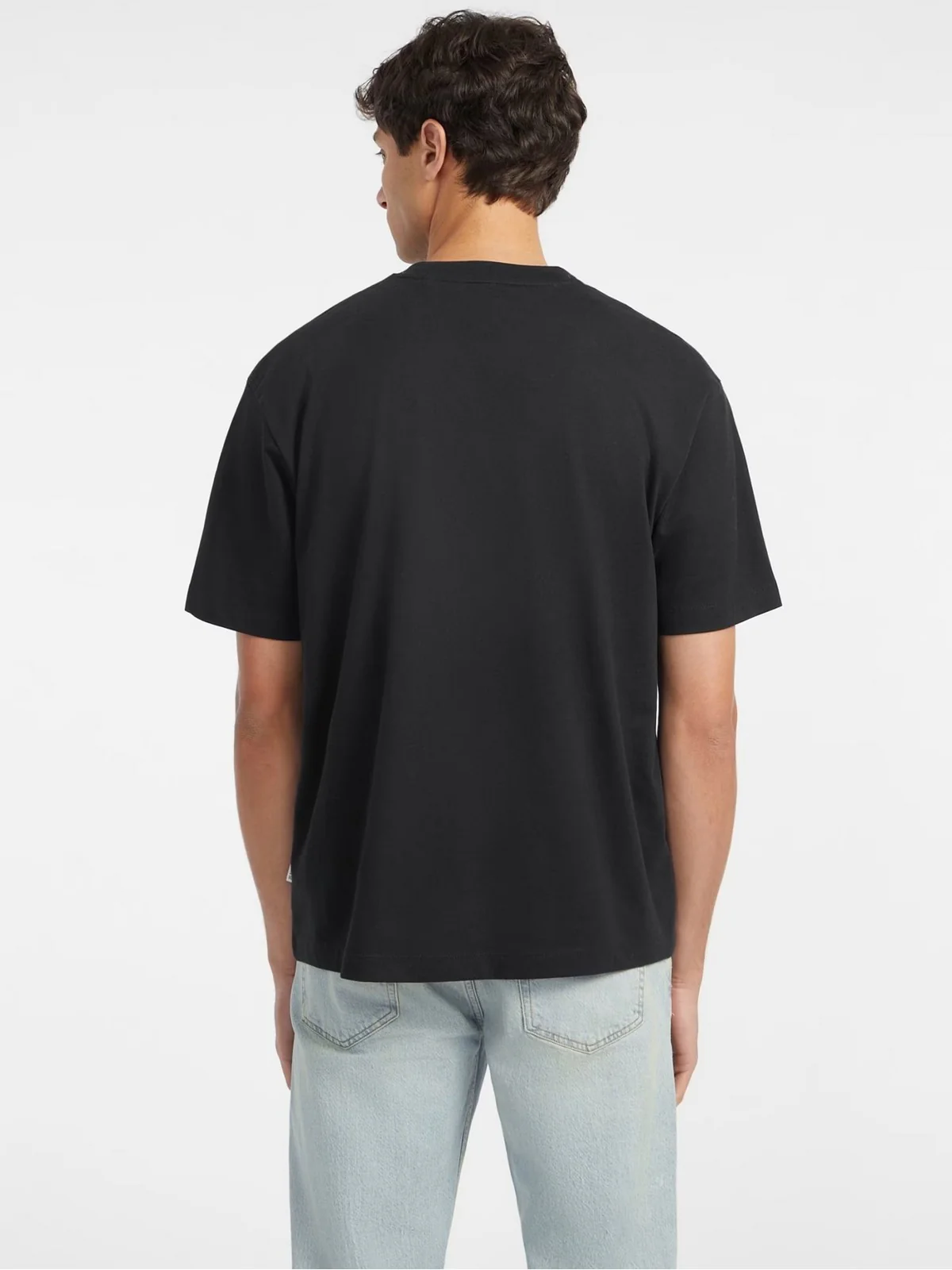 GUESS T-shirt Uomo GJ SS CN OS LOGO EMB TEE M4YI44 K8FQ4 JBLK Jet Black A996 - Image 3