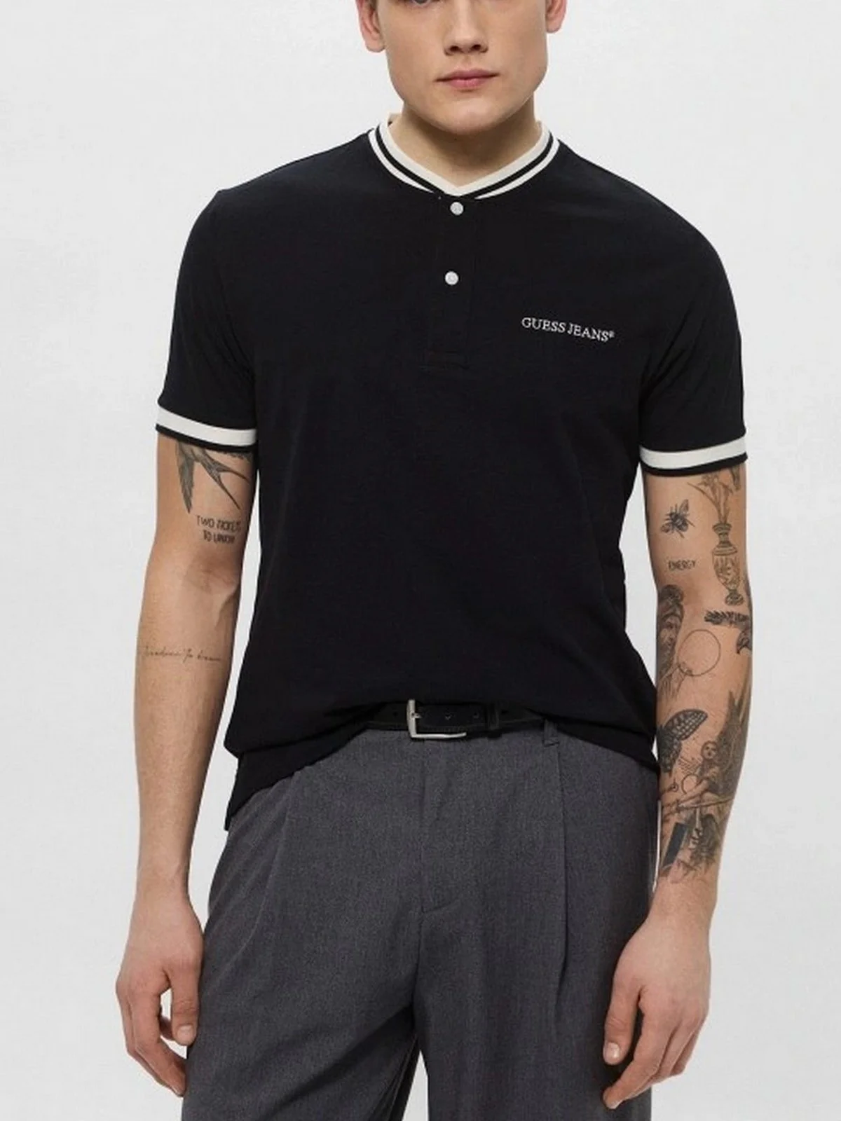 GUESS T-shirt Uomo GJ SS CN REG  HENLEY TEE M5GP49 KCTV1 JBLK Jet Black A996 - Image 2