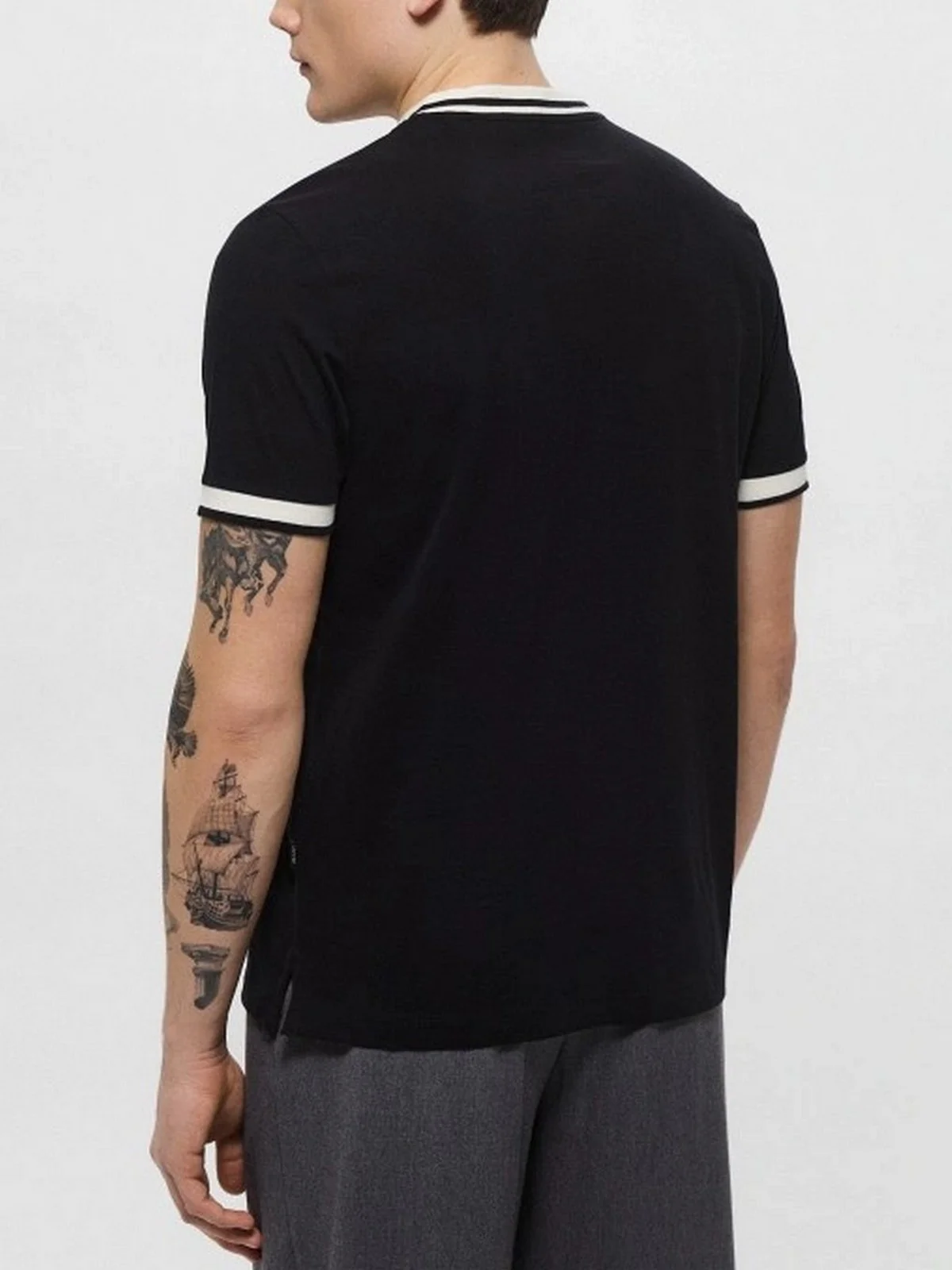 GUESS T-shirt Uomo GJ SS CN REG  HENLEY TEE M5GP49 KCTV1 JBLK Jet Black A996 - Image 4