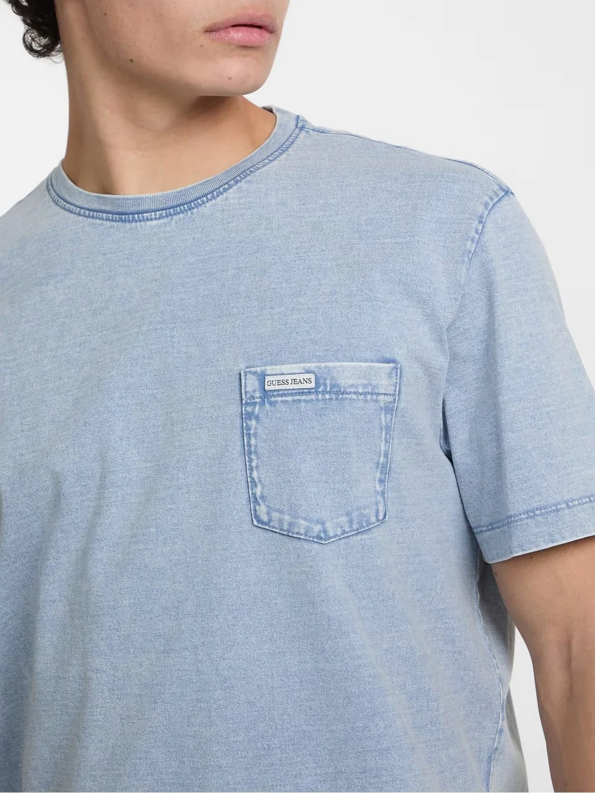 GUESS T-shirt Uomo GJ SS CN REG PKT TEE M5GI50 KCTG1 IDWS INDI LIGHT WASH - Image 2