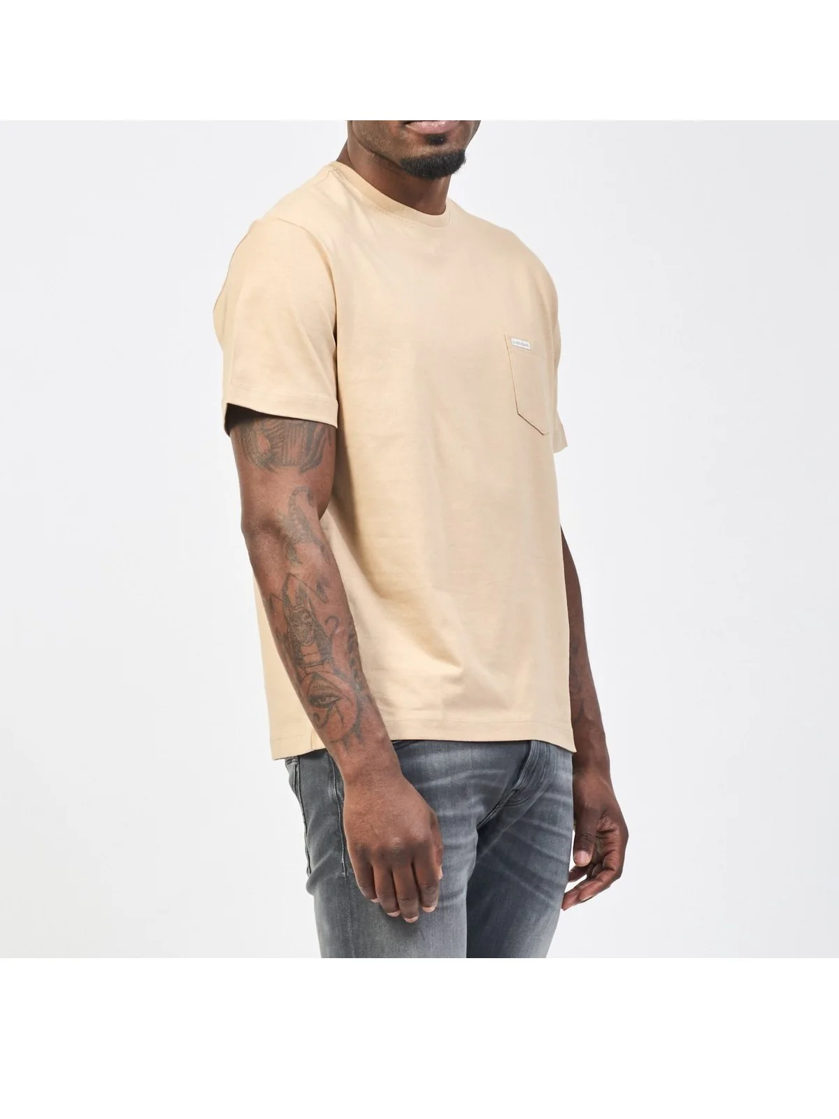 GUESS T-shirt Uomo GJ SS CN REG PKT TEE M5RI74 K8FQ4 A117 SAFARI TAN - Image 3