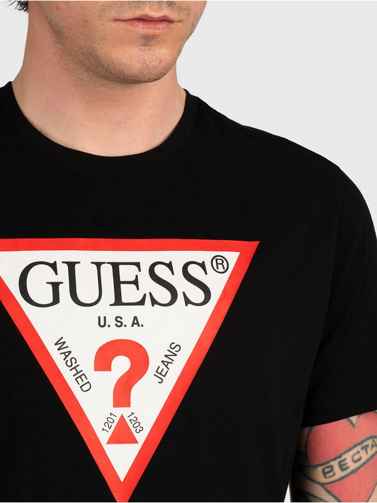 GUESS T-shirt Uomo SS BSC CLSC TRI LOGO CRW T M2GI68 KBA60 JBLK Jet Black A996 - Image 3