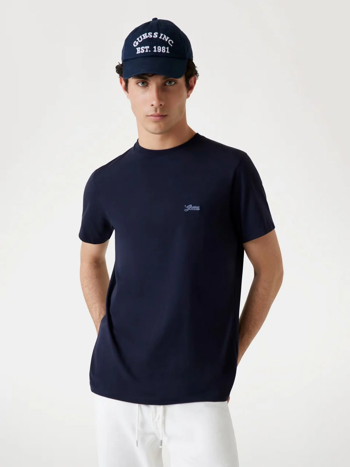 GUESS T-shirt Uomo SS CN BASIC PIMA TEE M4GI70 KC9X0 G7V2 SMART BLUE - Image 2