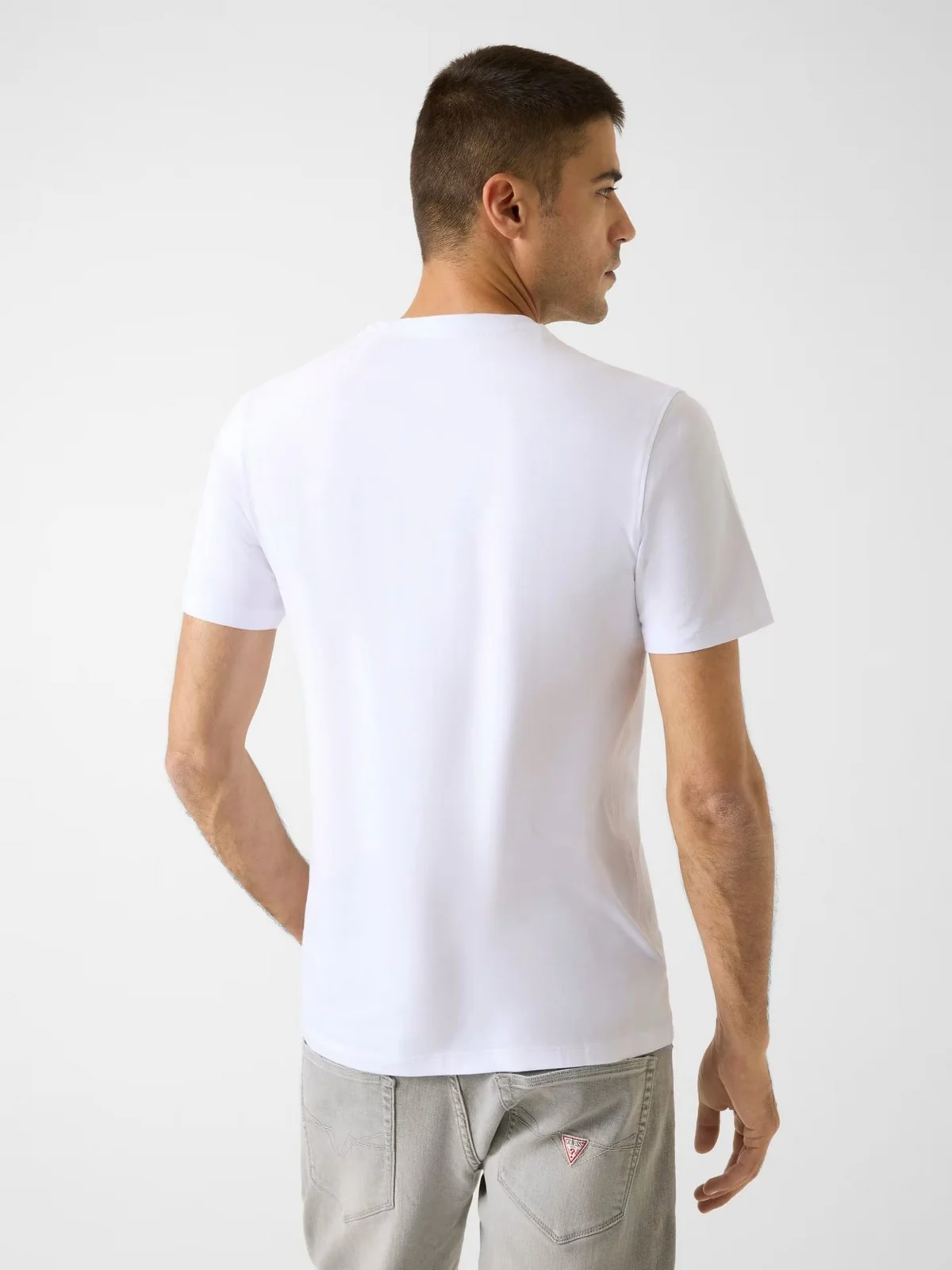 GUESS T-shirt Uomo SS CN LOGO BOX TEE M6RI17 J1314 G011 PURE WHITE - Image 3