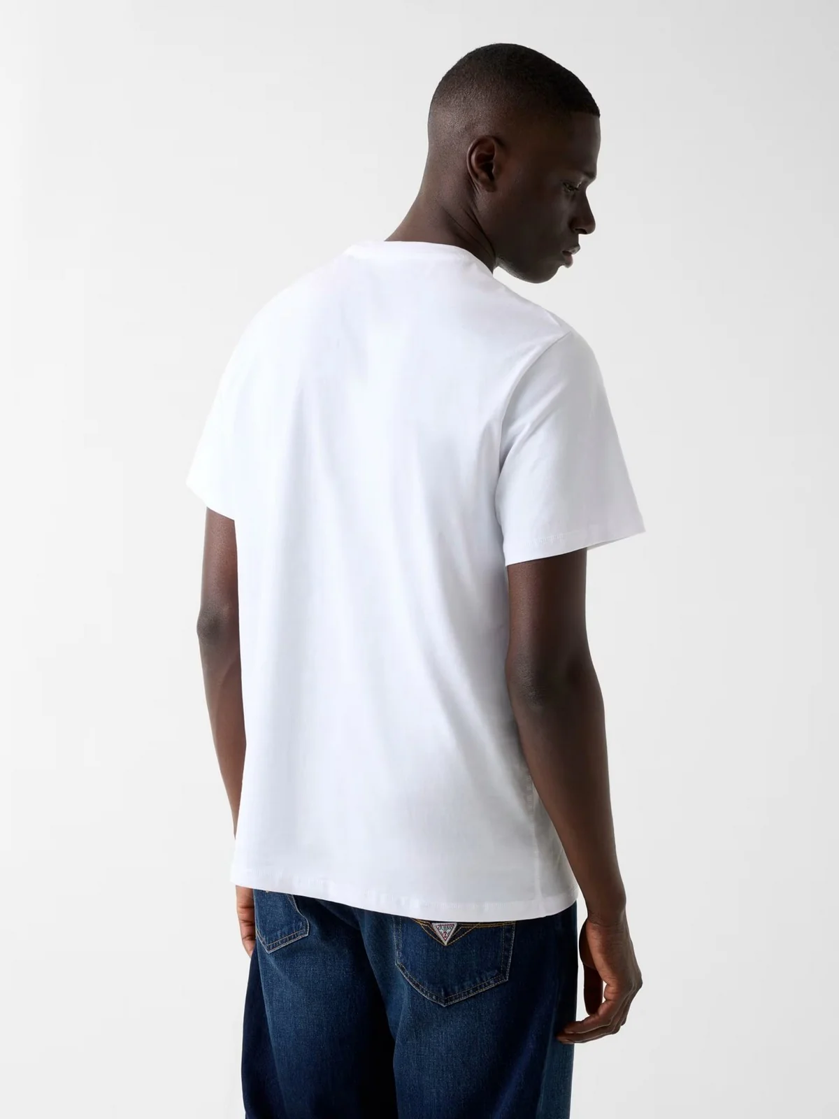 GUESS T-shirt Uomo SS CN TERRY LOGO TEE M6RI23 K8FQ4 G011 PURE WHITE - Image 3