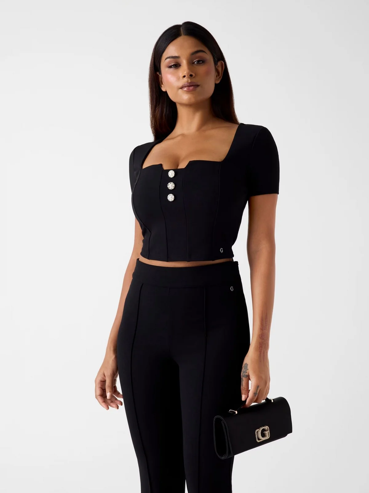 GUESS Top Donna SS SQUARE NK EVELINA TOP W6RP08 KCBO2 JBLK Jet Black A996 - Image 2