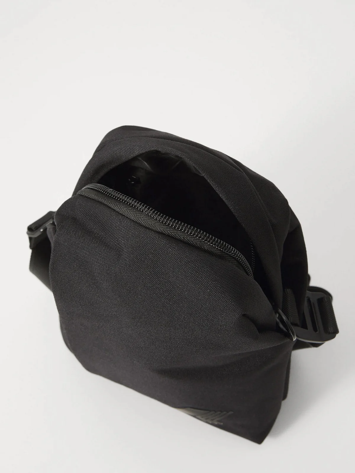 K-WAY Borsa Uomo EILIN K4136PW USY Nero - Image 3