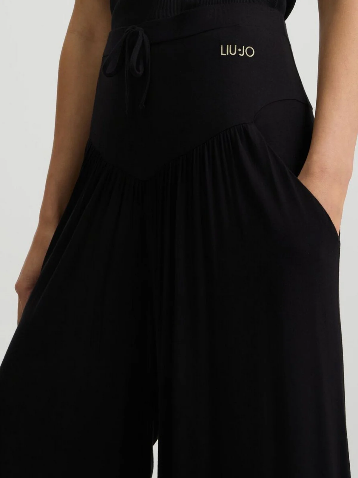 LIU JO BEACHWEAR Pantalone Donna VA5039JS360 22222 NERO - Image 4