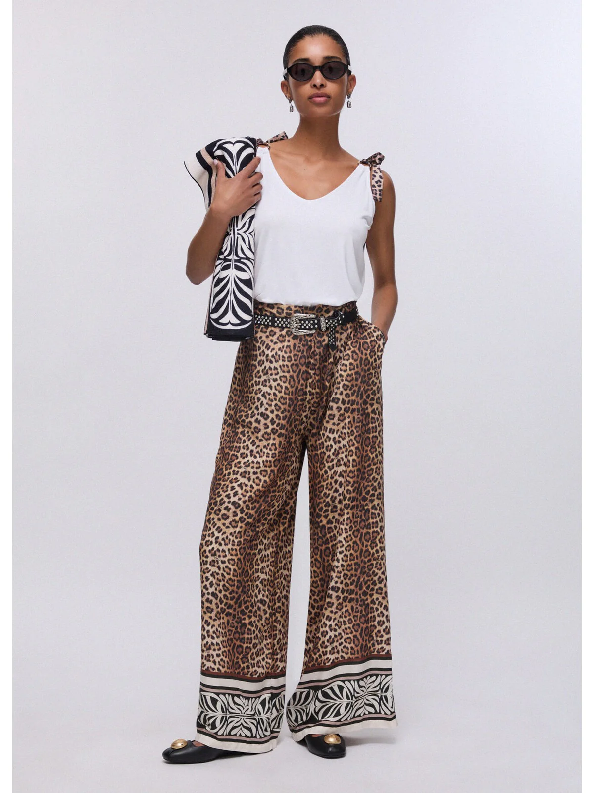 LIU JO BEACHWEAR Pantalone Donna  VA6052TS123 V9789 ANIMALIER - Image 2