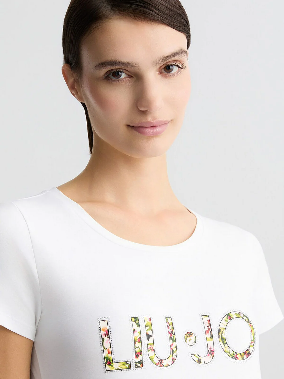 LIU JO BEACHWEAR T-shirt Donna  VA5154JS003 Q9136 Bianco/flowers - Image 5