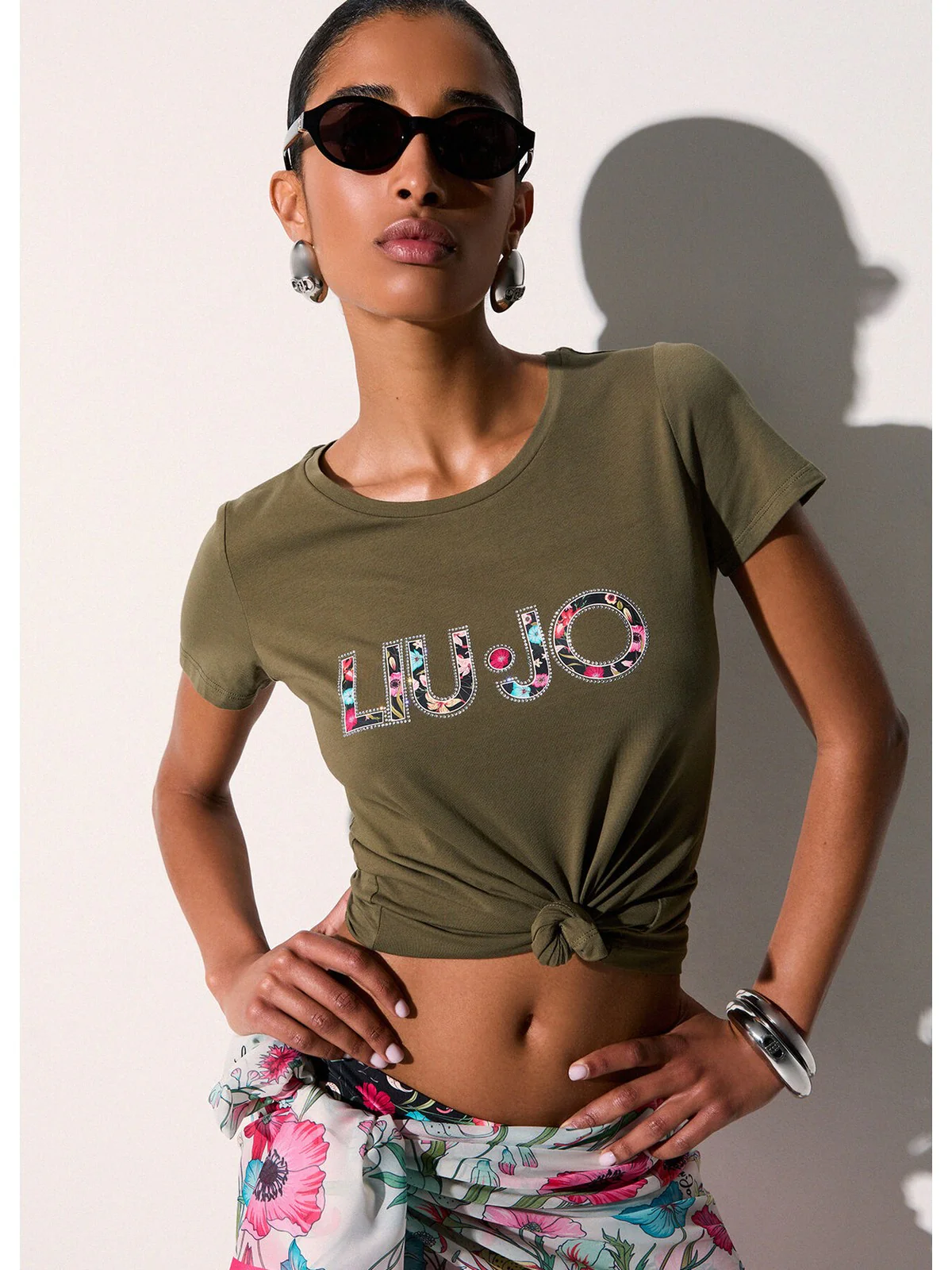 LIU JO BEACHWEAR T-shirt Donna  VA6169JS003 P9761 Sea turtle/flower - Image 4