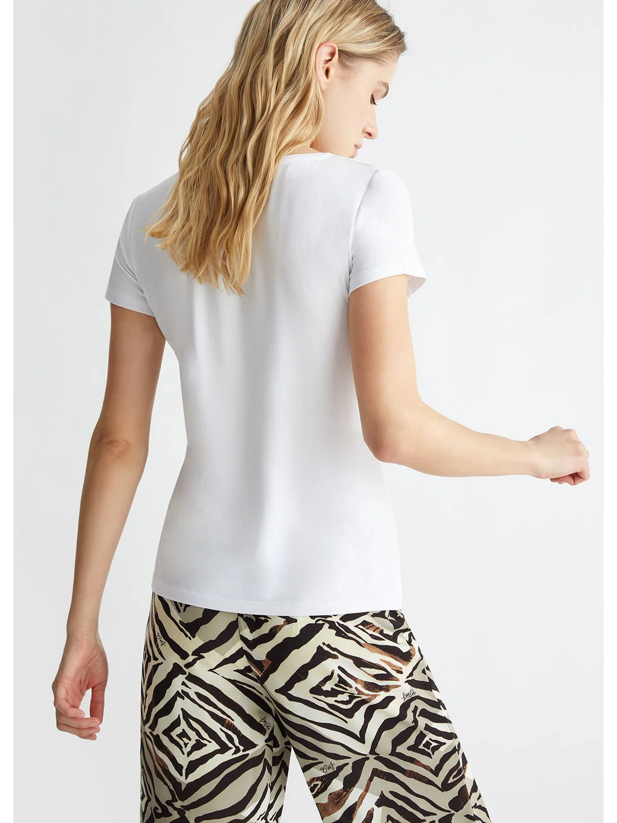 LIU JO BEACHWEAR T-Shirt e Polo Donna  VA4109JS360 N9233 Bianco - Image 3