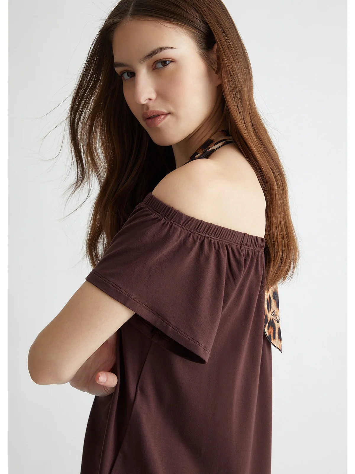 LIU JO BEACHWEAR T-Shirt e Polo Donna  VA4215JS360 N9247 Marrone - Image 5