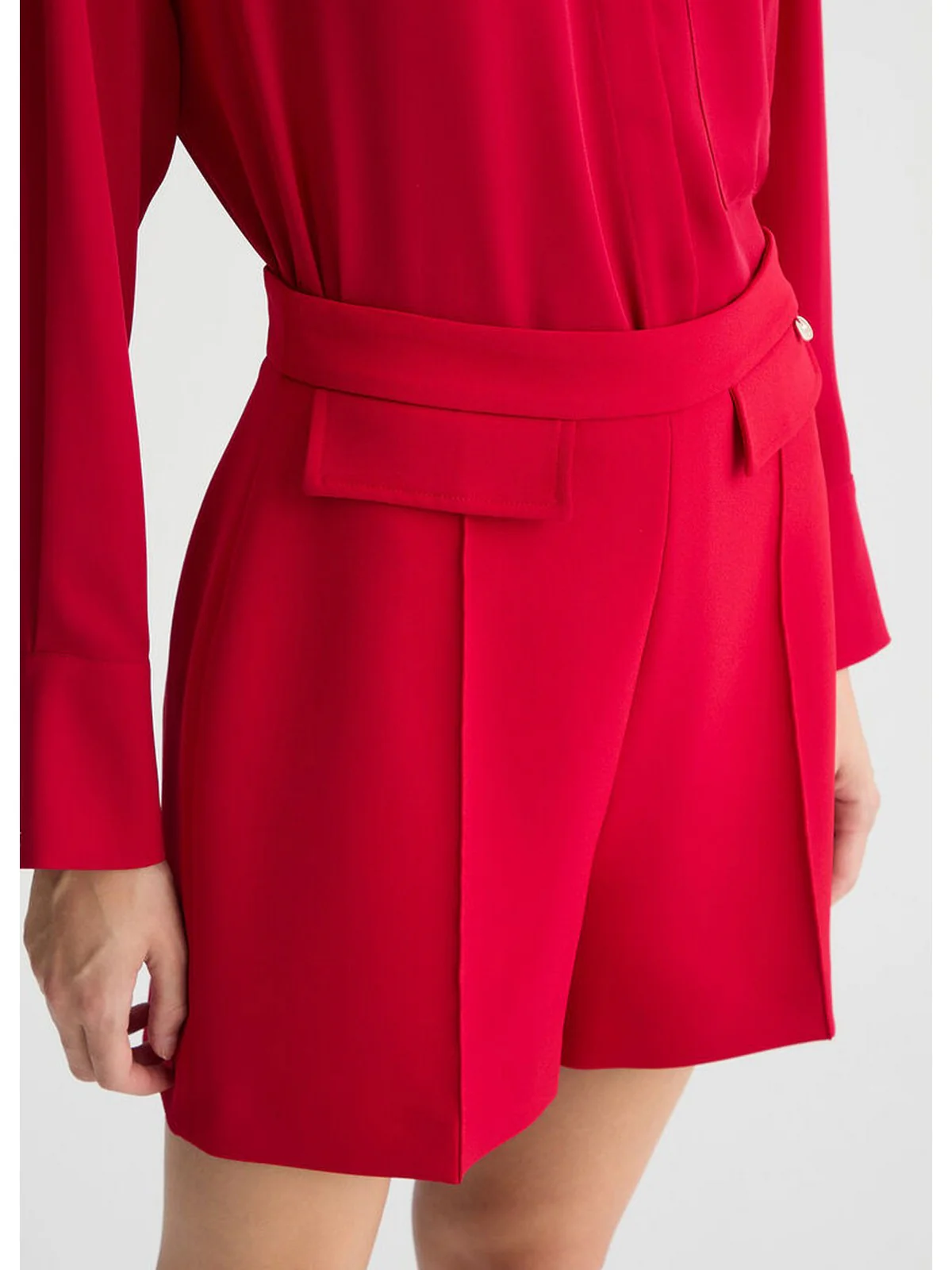 LIU JO BLACK Pantaloncino Donna  CA5077T2527 X0644 Rosso - Image 4