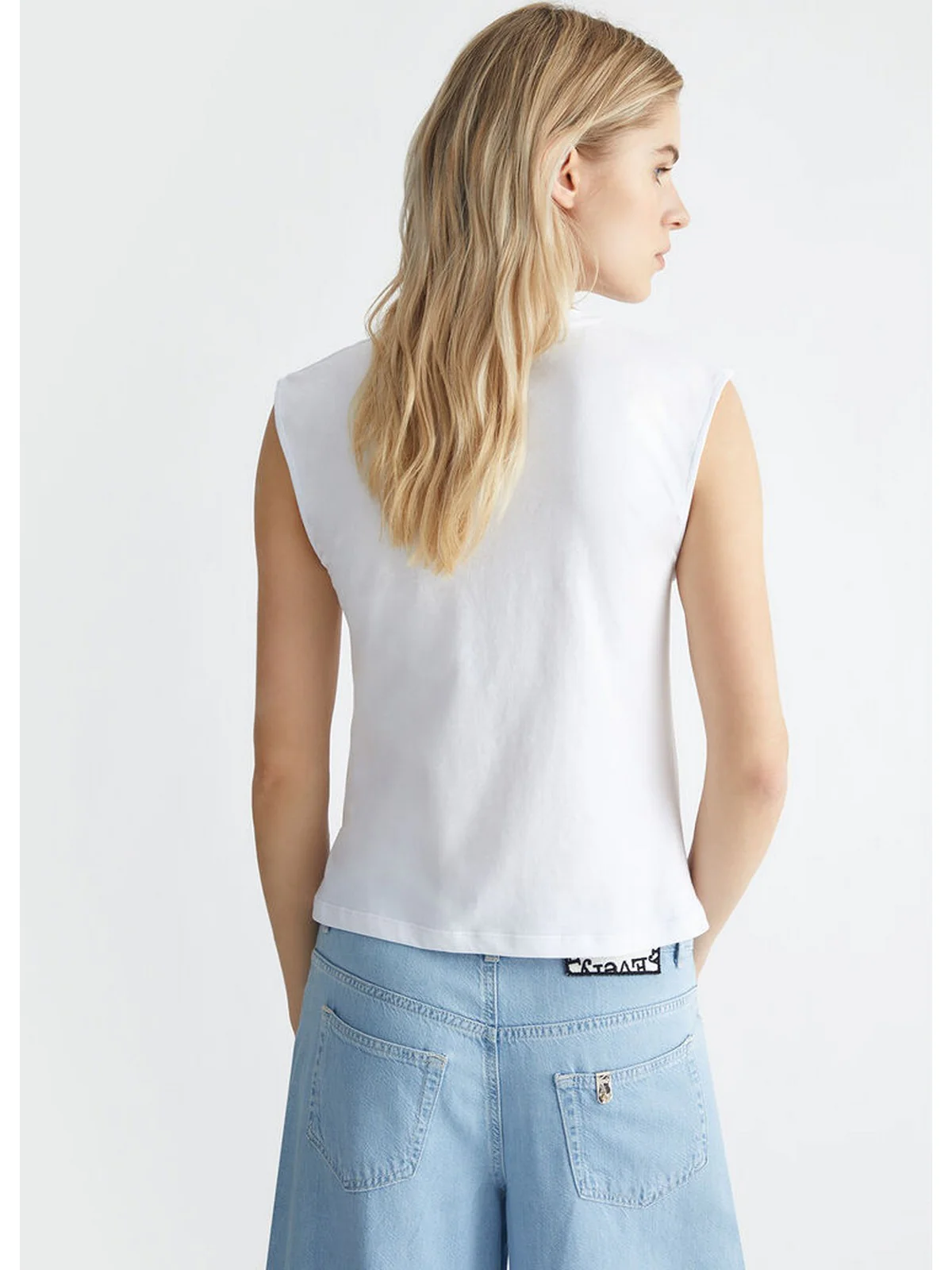 LIU JO FRESH T-Shirt e Polo Donna  8A4017J4830 11111 Bianco - Image 4