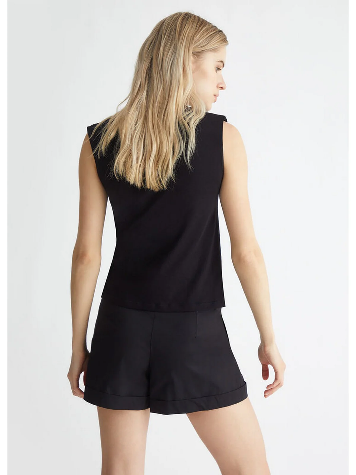 LIU JO FRESH T-Shirt e Polo Donna  8A4017J4830 22222 Nero - Image 4