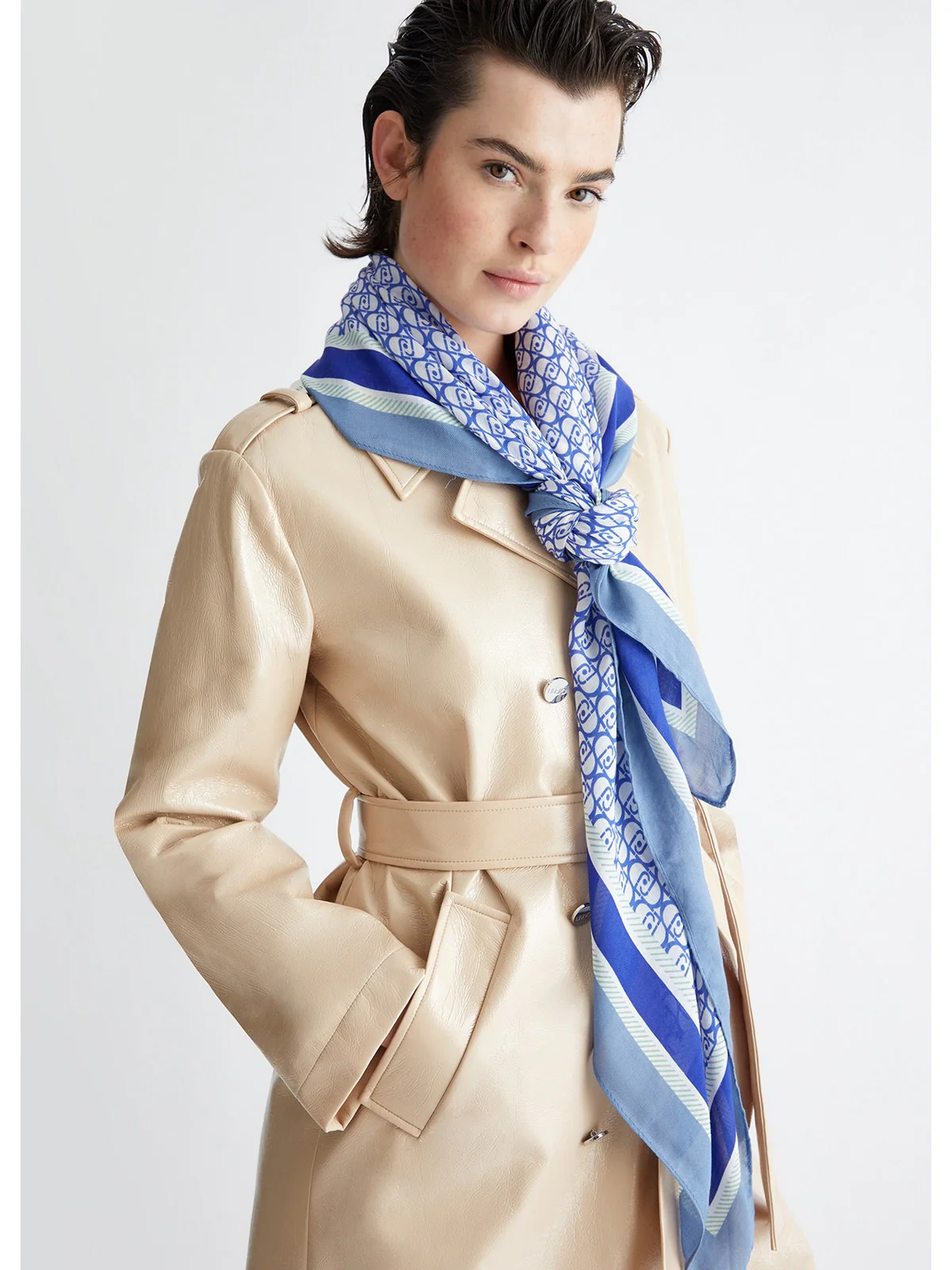 LIU JO SOFT Foulard Donna 2A4033T0300 64018 Blu - Image 4