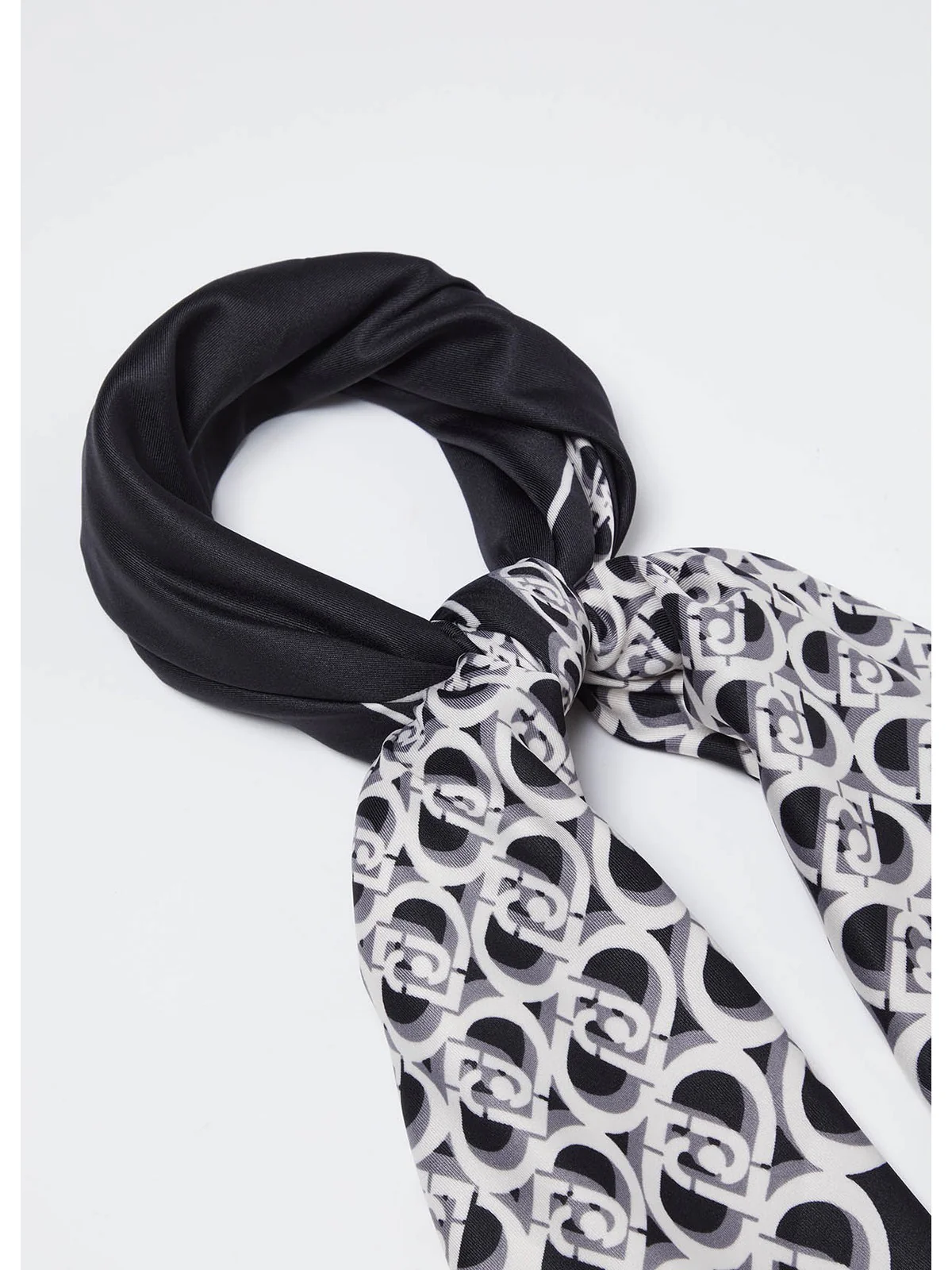 LIU JO SOFT Foulard Donna  2A4042T0300 22222 Nero - Image 3