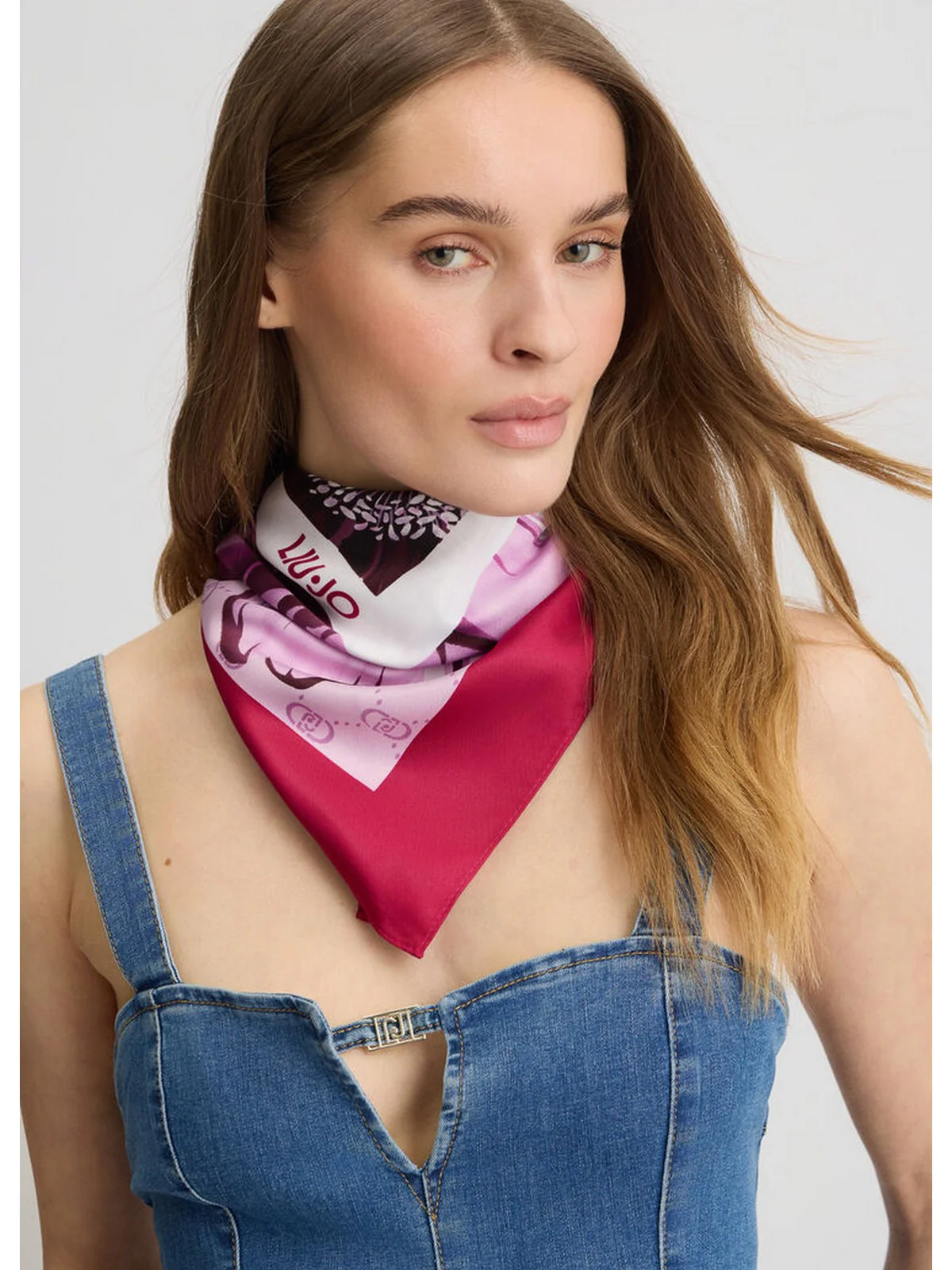 LIU JO SOFT Foulard Donna 2A5027T0300 00949 Rosso - Image 4