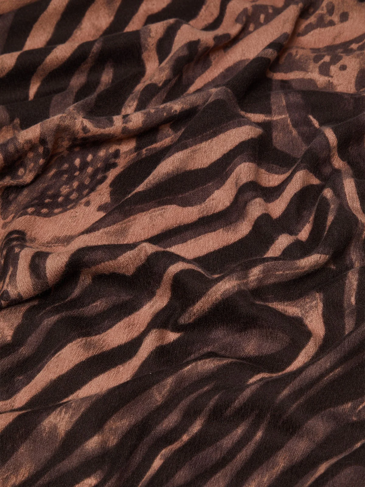 LIU JO SOFT Foulard Donna  2F4095T0300 00070 Marrone - Image 3