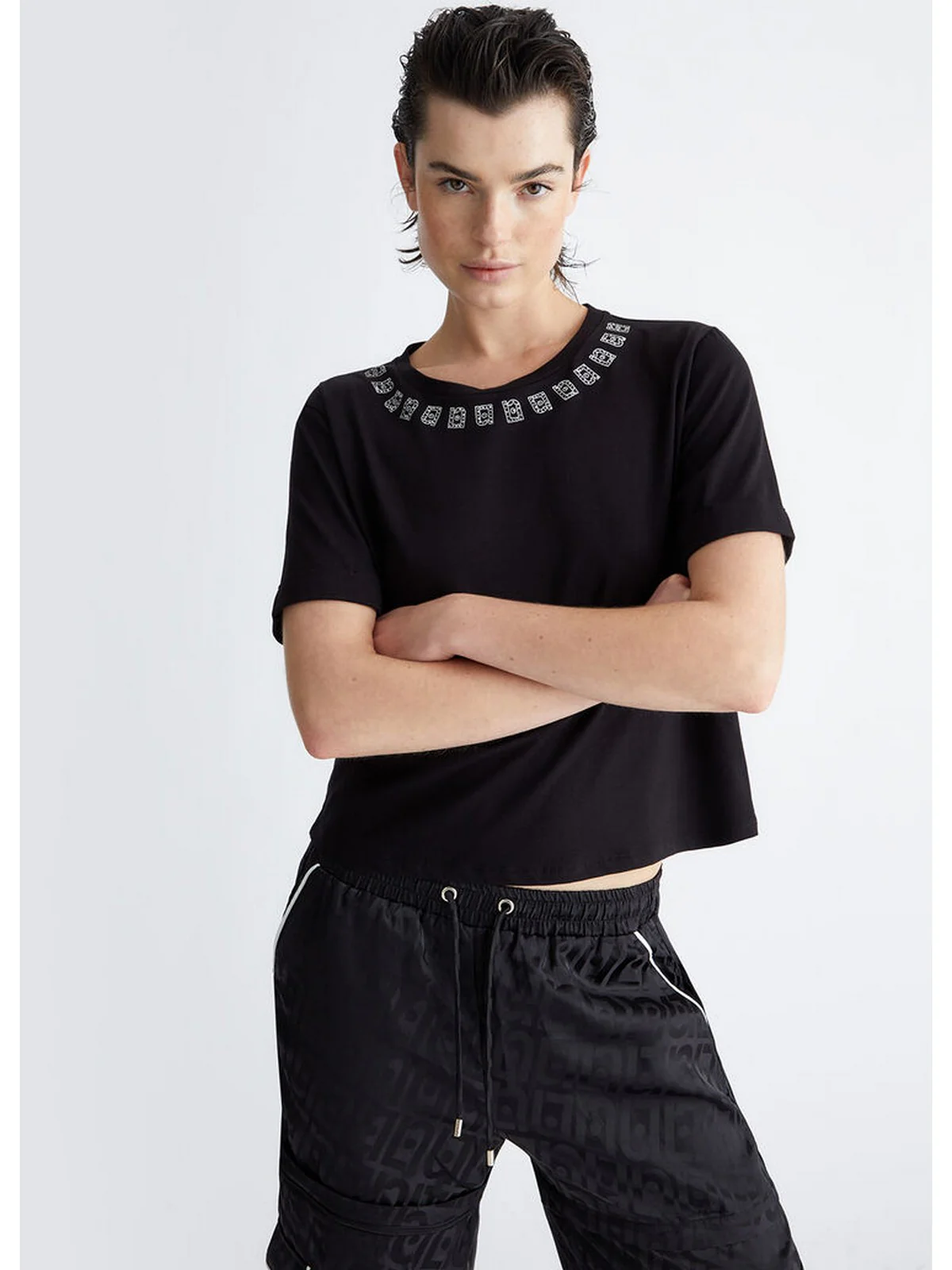 LIU JO SPORT T-Shirt e Polo Donna  TA4135JS003 R9932 Nero - Image 3