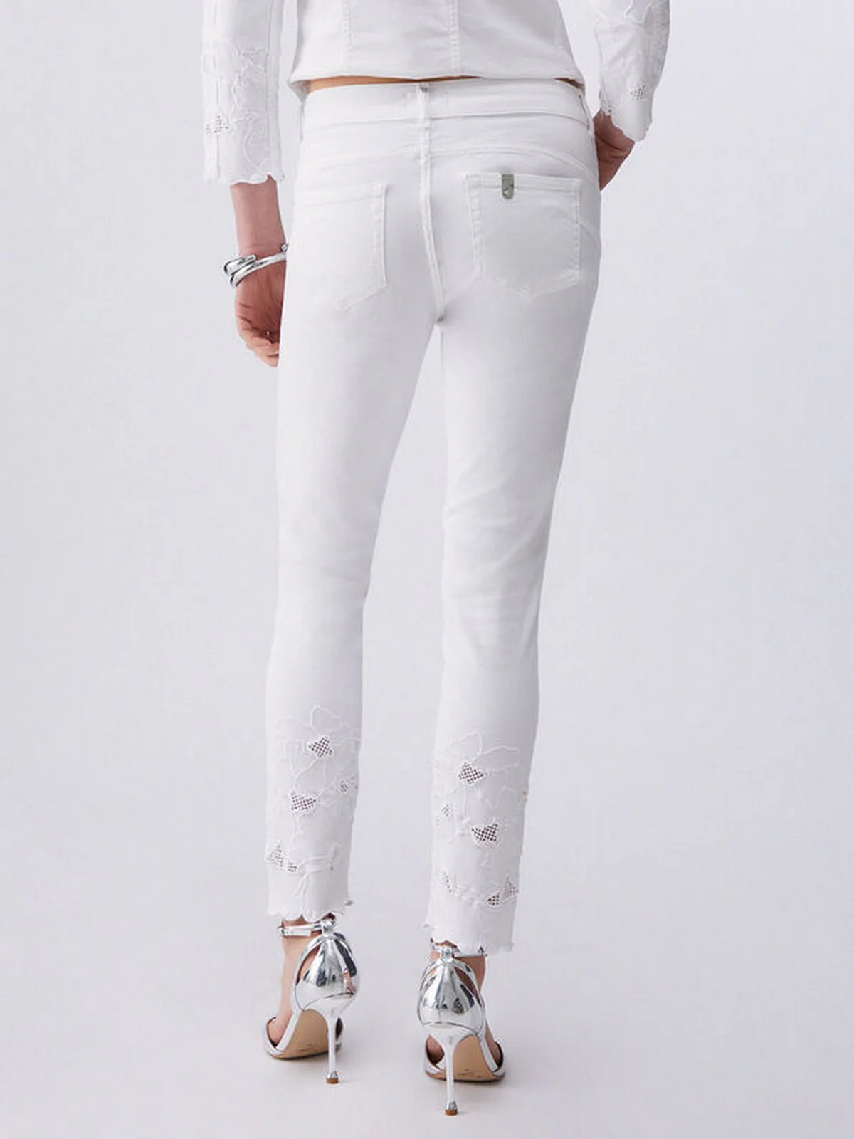 LIU JO WHITE Pantalone Donna  WA6260T367A P9255 Bco ottico ric.flowe - Image 6