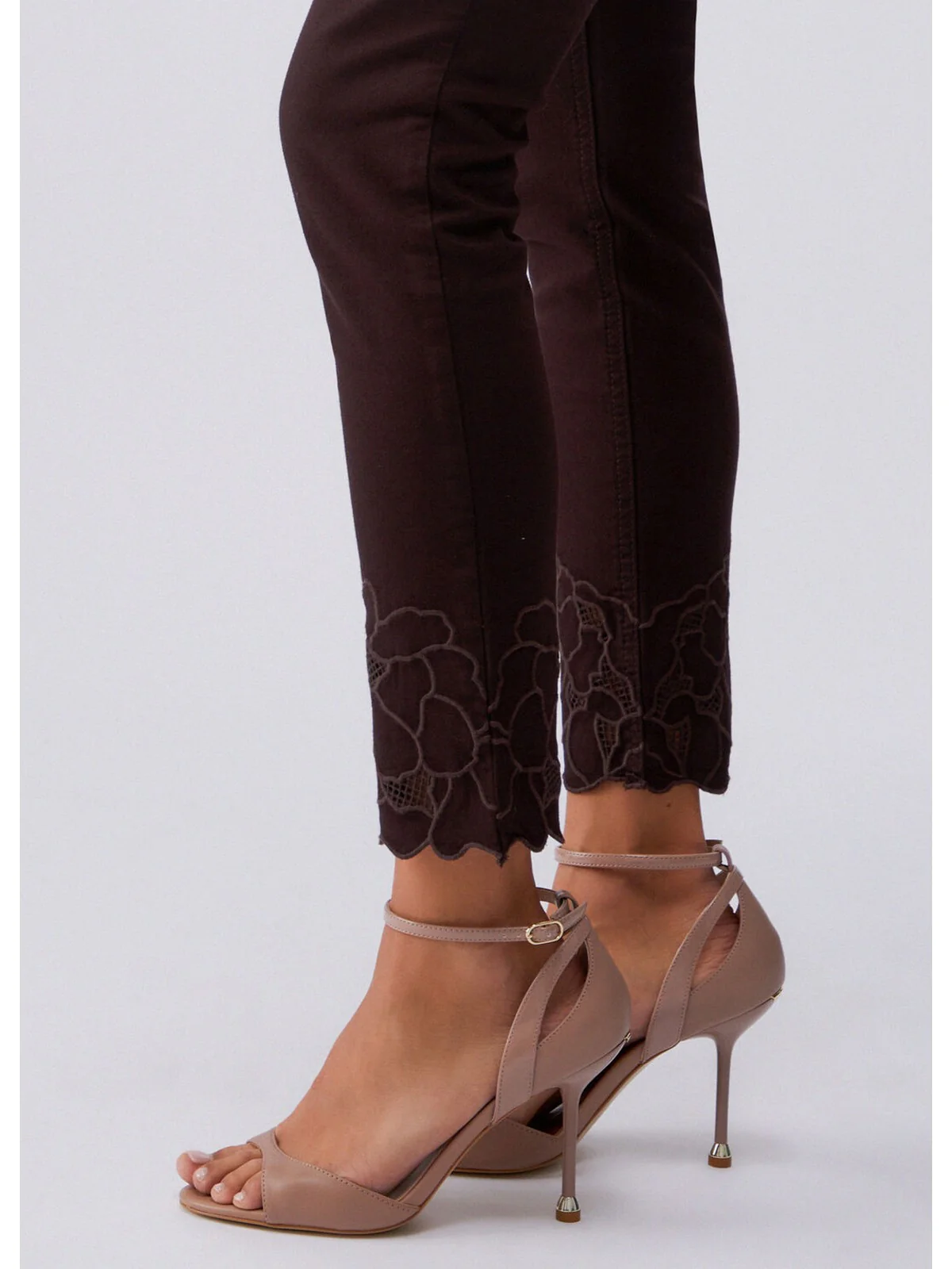 LIU JO WHITE Pantalone Donna WA6260T367A P9688 Sacher/ric.flowers - Image 2