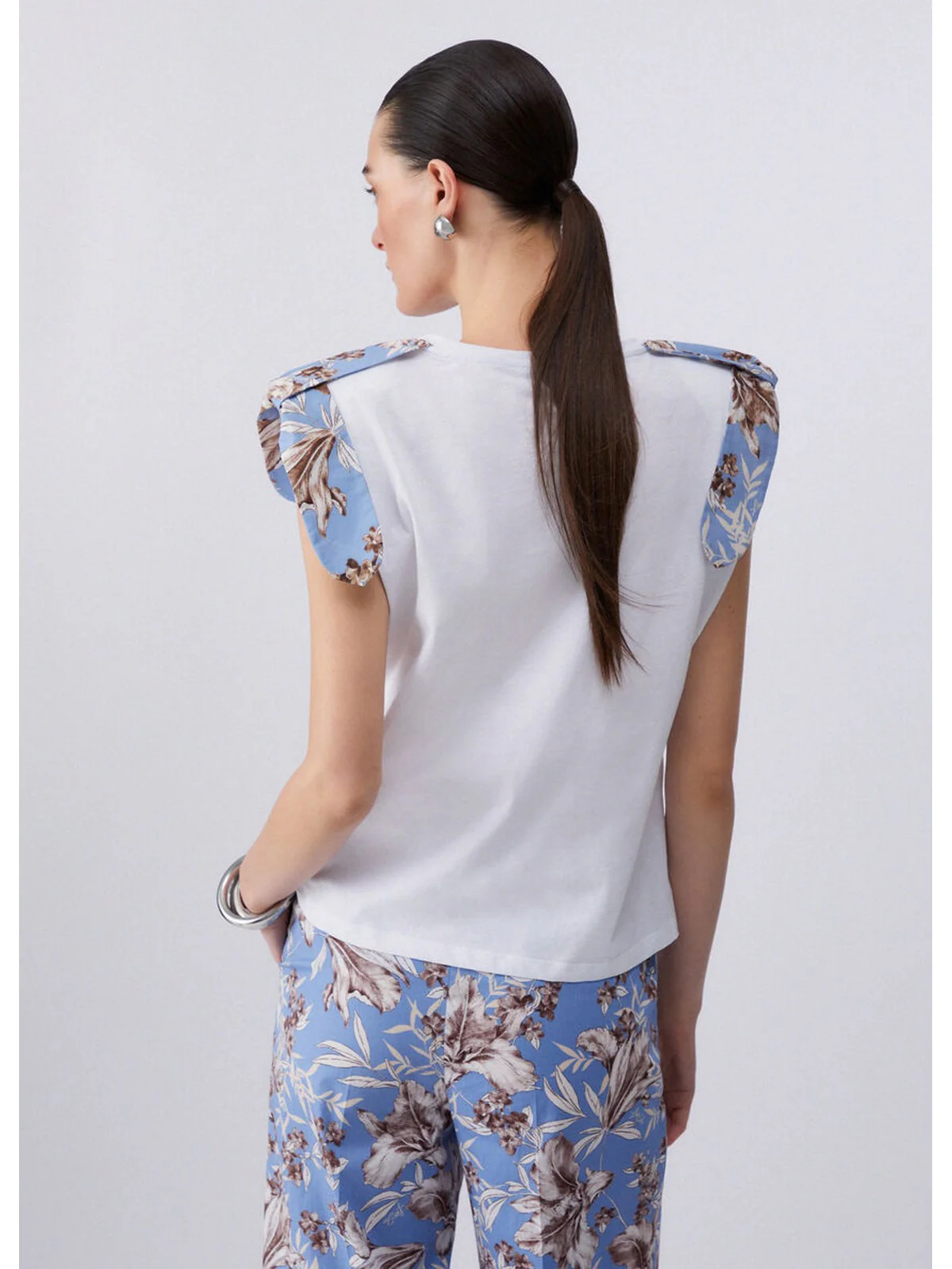 LIU JO WHITE T-shirt Donna  WA6201J6308 P9551 Bco/br.bl.wave lily - Image 2