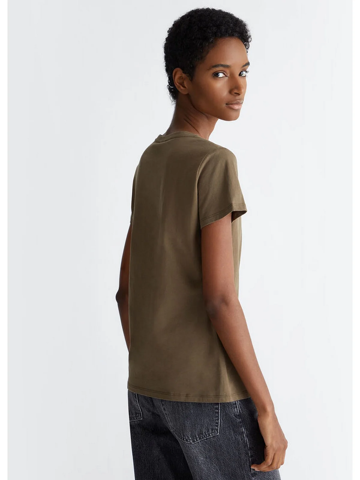 LIU JO WHITE T-Shirt e Polo Donna  MA4066J5904 N9391 Verde - Image 4