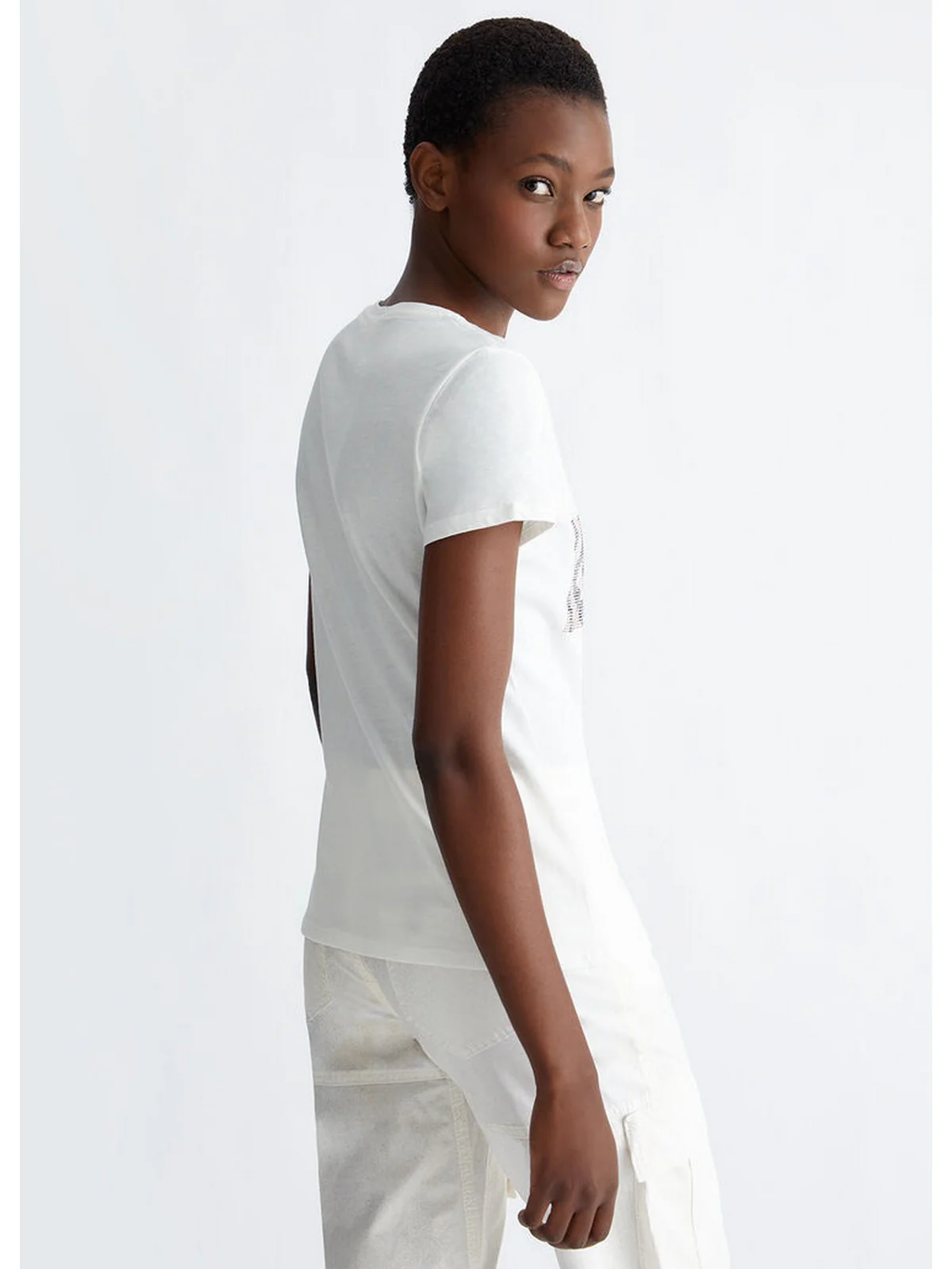 LIU JO WHITE T-Shirt e Polo Donna  WA4019JS923 Q9994 Bianco - Image 4