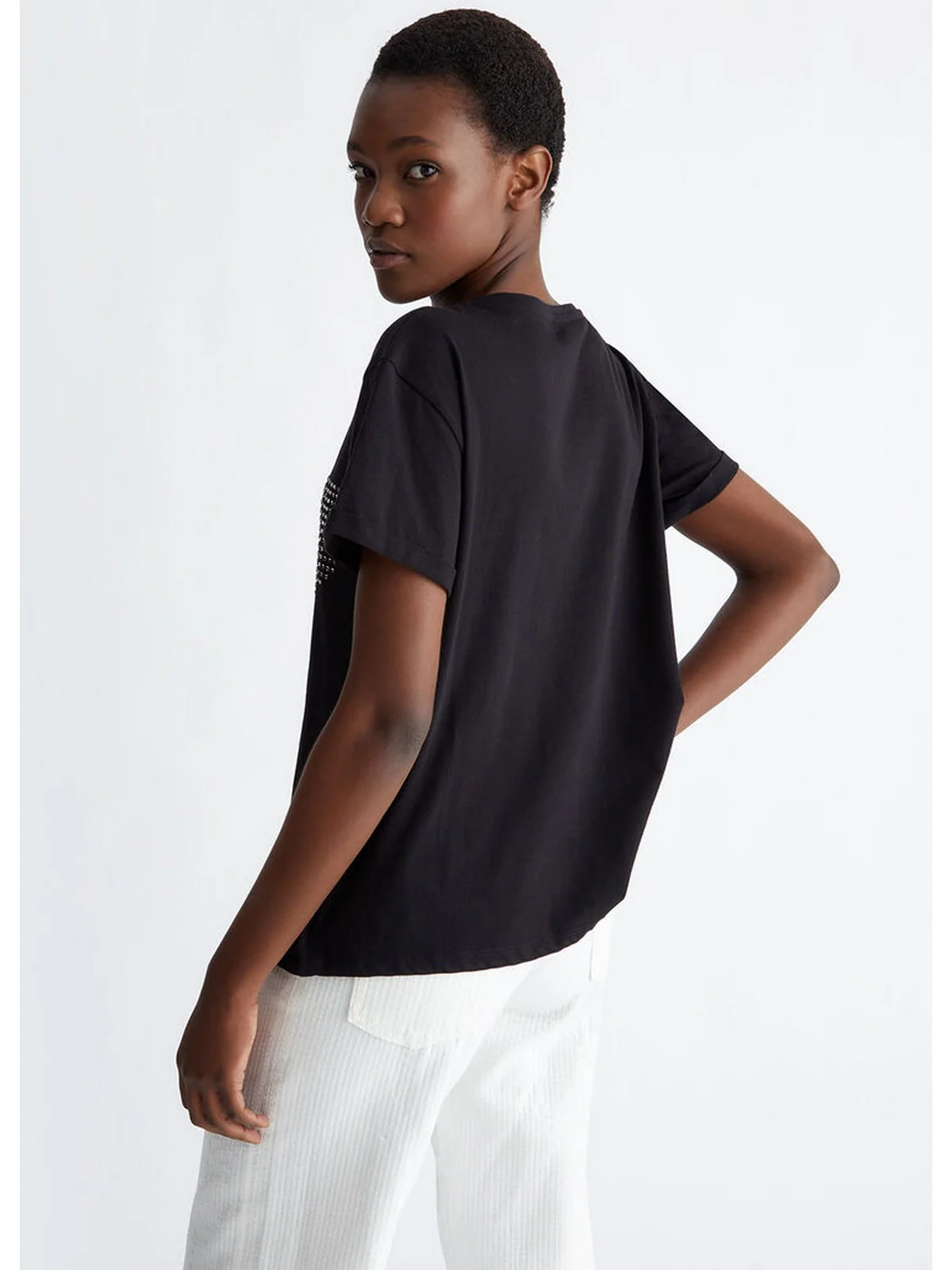 LIU JO WHITE T-Shirt e Polo Donna  WA4050J6308 Q9990 Nero - Image 4