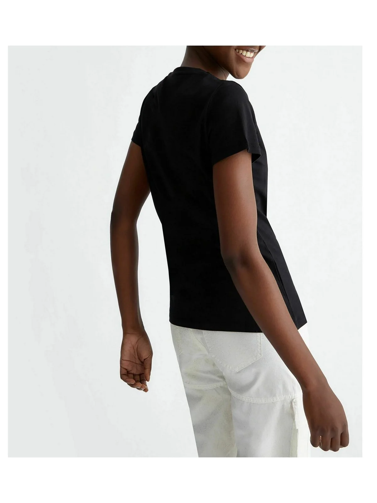 LIU JO WHITE T-Shirt e Polo Donna  WA4051JS923 N9070 Nero - Image 3