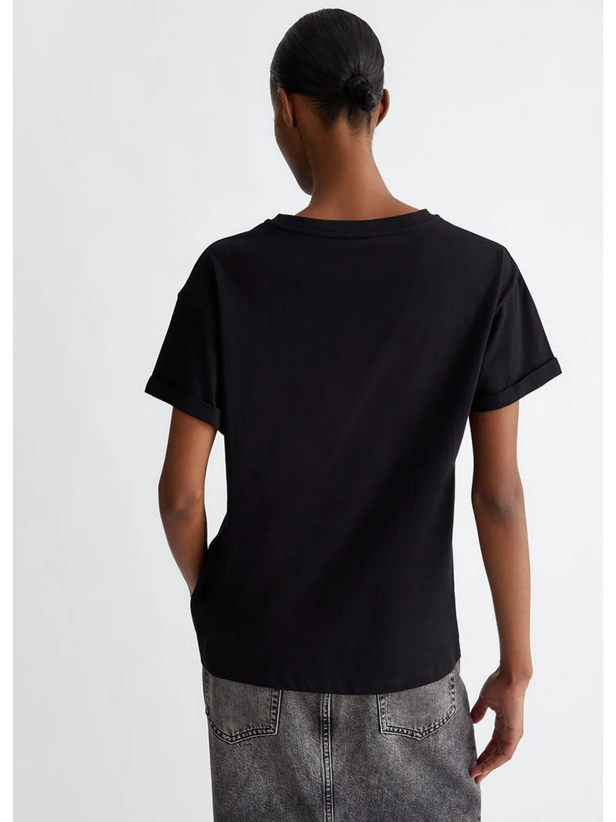 LIU JO WHITE T-Shirt e Polo Donna WF4411J5904 N9940 Nero - Image 4