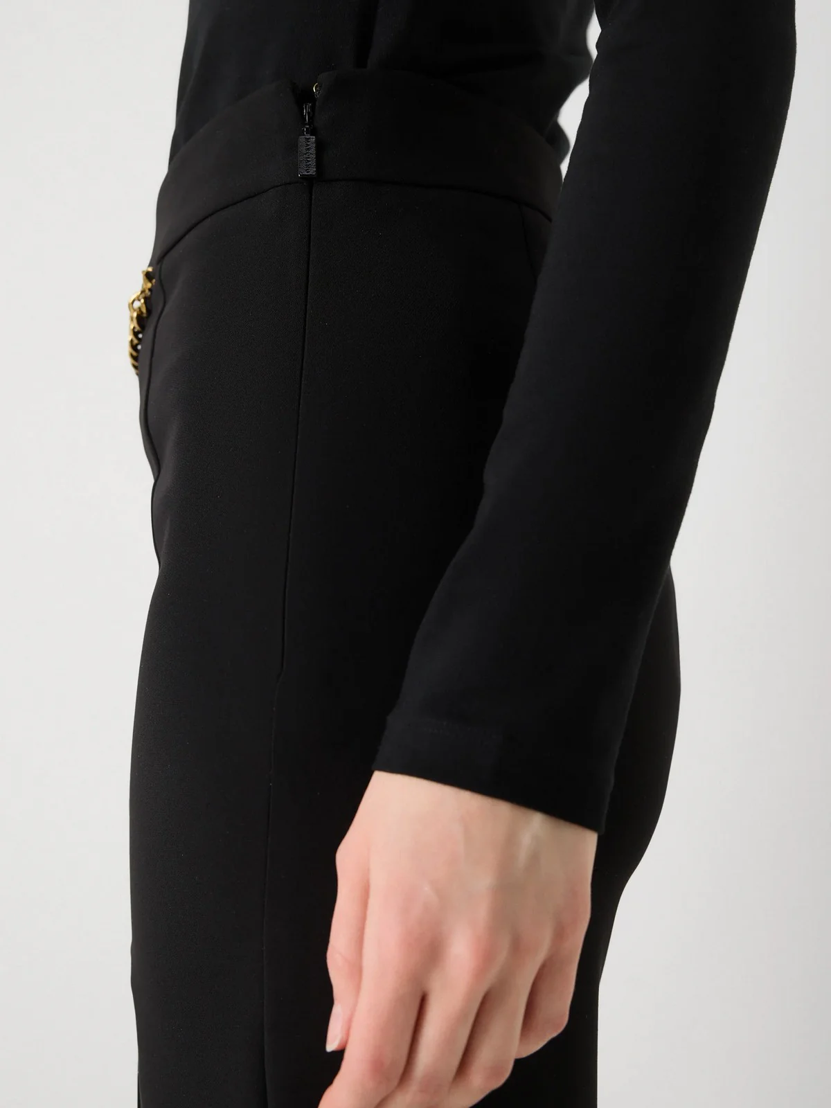 MARCIANO Gonna Donna ELLA W/CHAIN MIDI SKIRT 5YGD07 7357A JBLK Jet Black A996 - Image 5