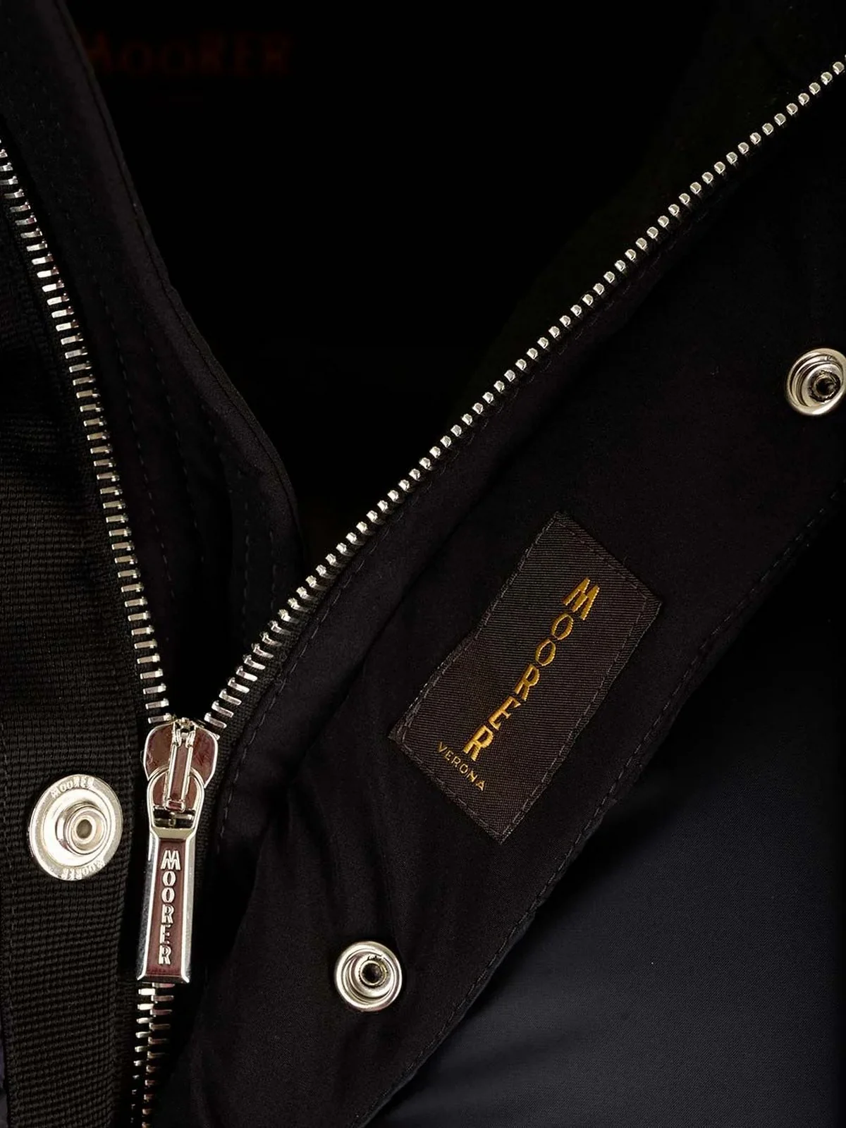 MOORER Piumino Uomo JAKE-SHK MOUBO100161 TEPA206 V1996 BLU/NERO - Image 3