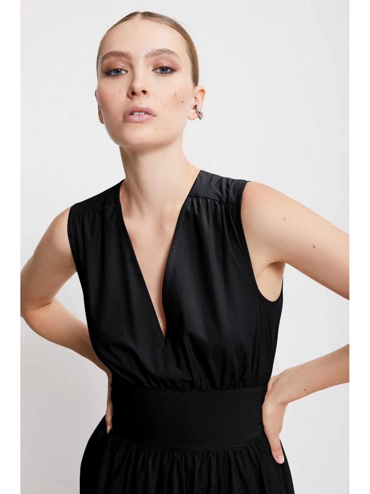 OTTOD'AME Abito Donna  DA5259 1920 Nero - Image 6