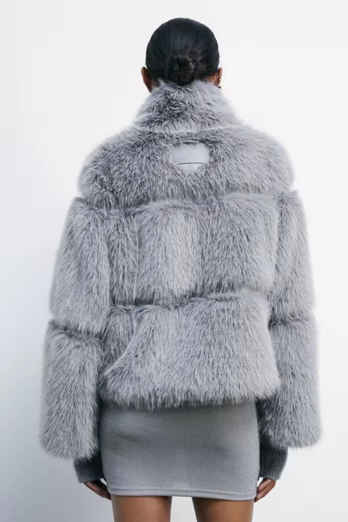 PATRIZIA PEPE Pelliccia Donna  2O0174 E077 S746 MISTERY GREY - Image 4