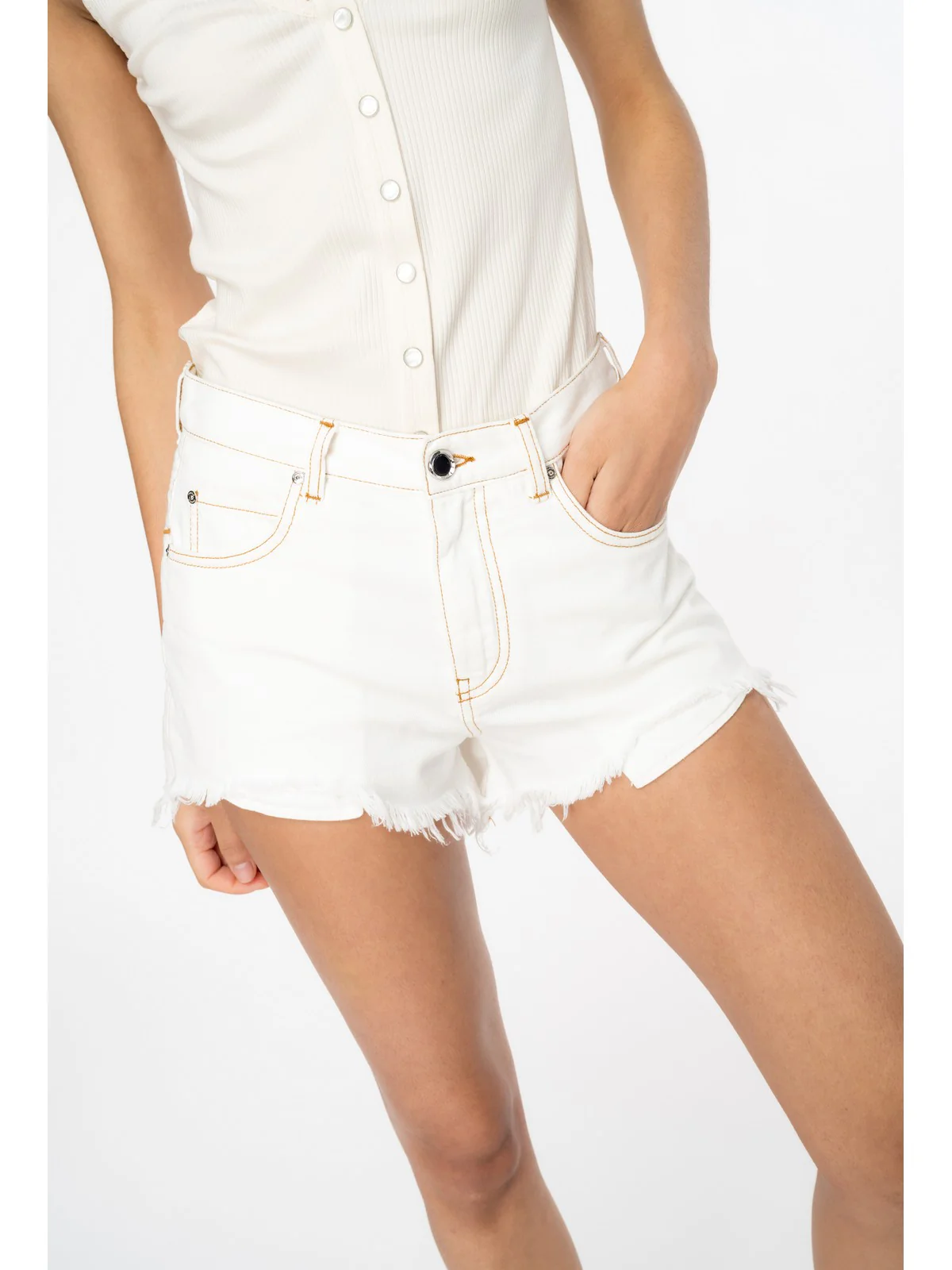 PINKO Pantaloncino Donna Honey 103627-A1VD Z05 Bianco - Image 3